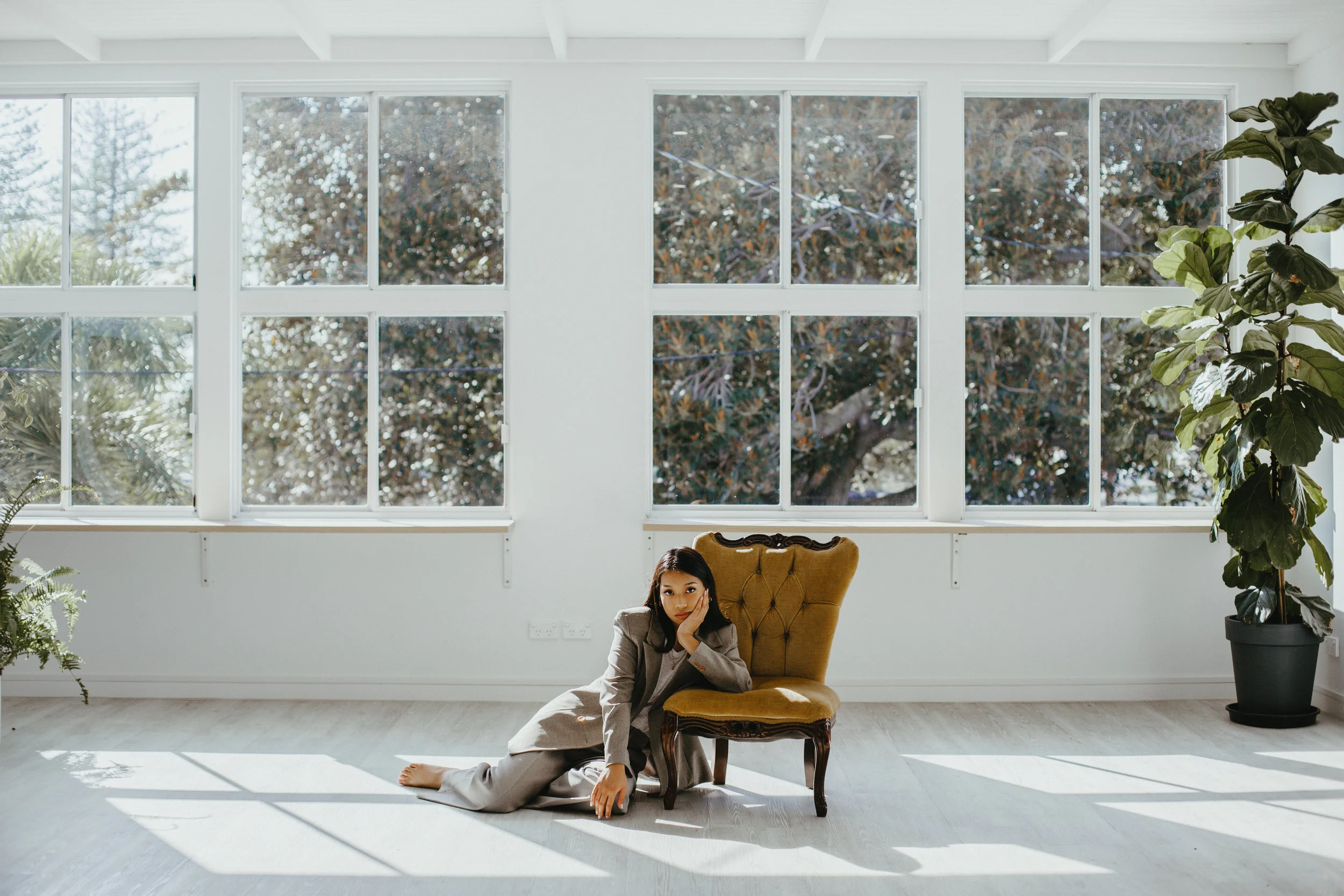 VIDEO PREMIERE: Ladia - Leave Me Stranded