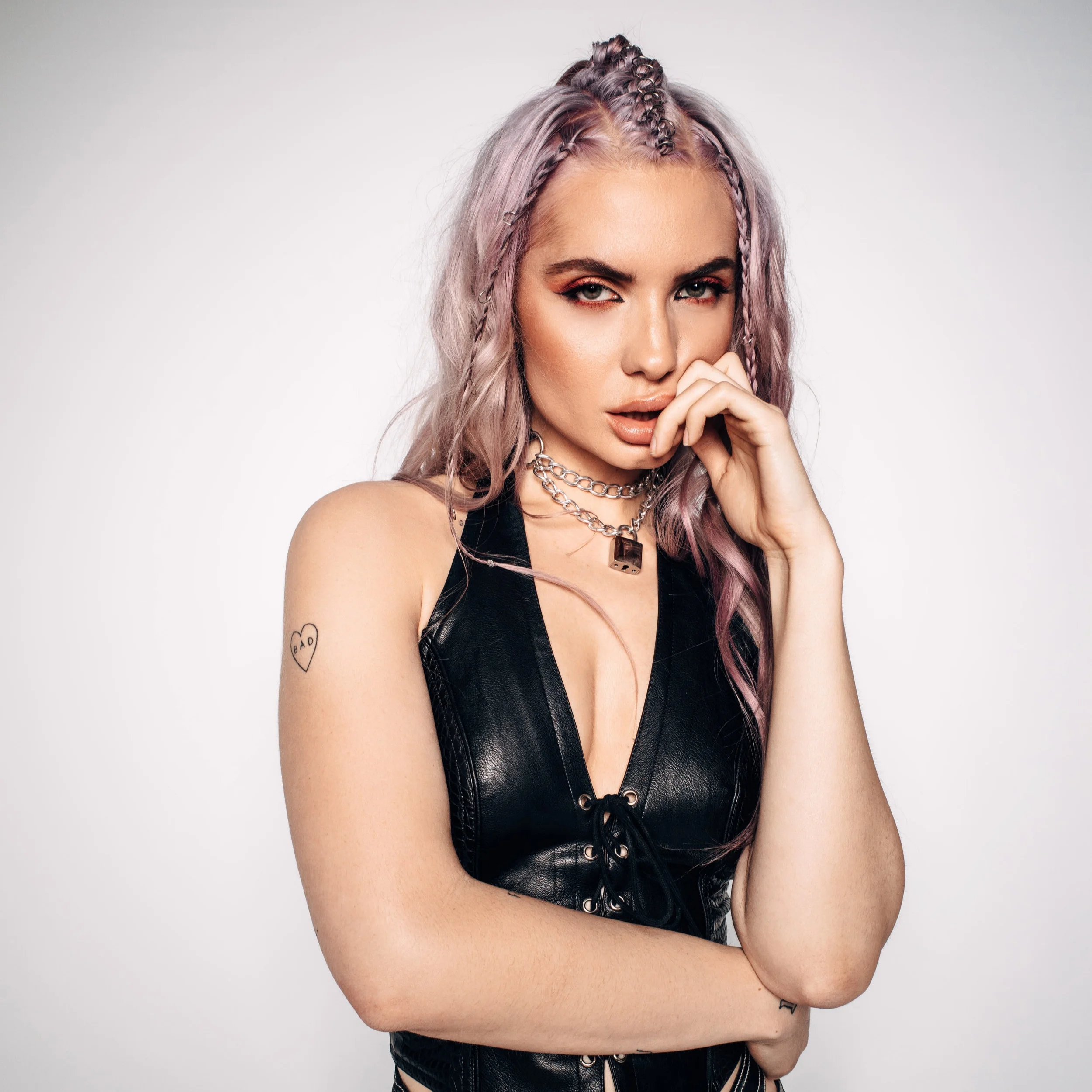 THIS THAT: Lucille Croft Interview - Being Innovative