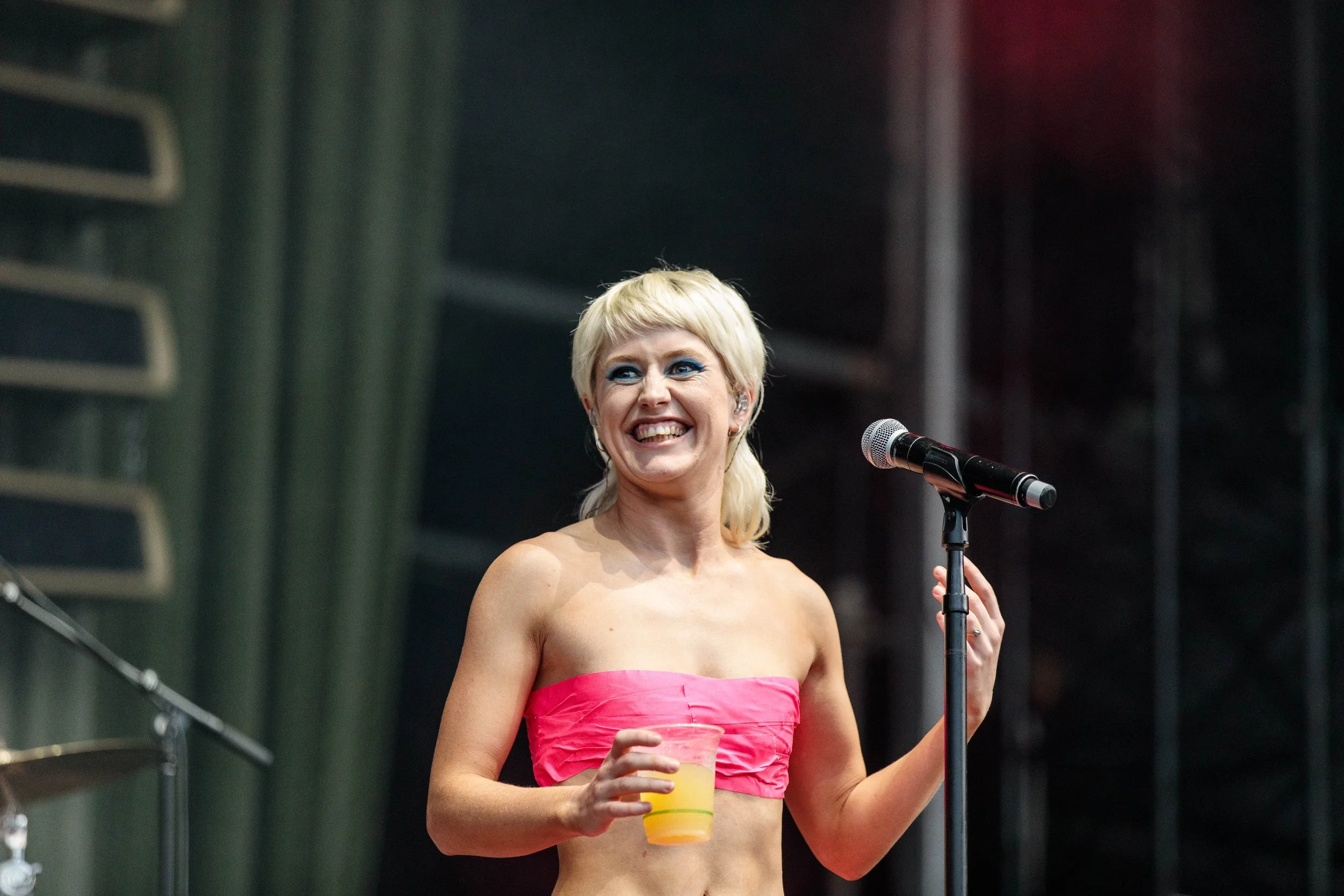 Amyl-And-The-Sniffers-12.jpg
