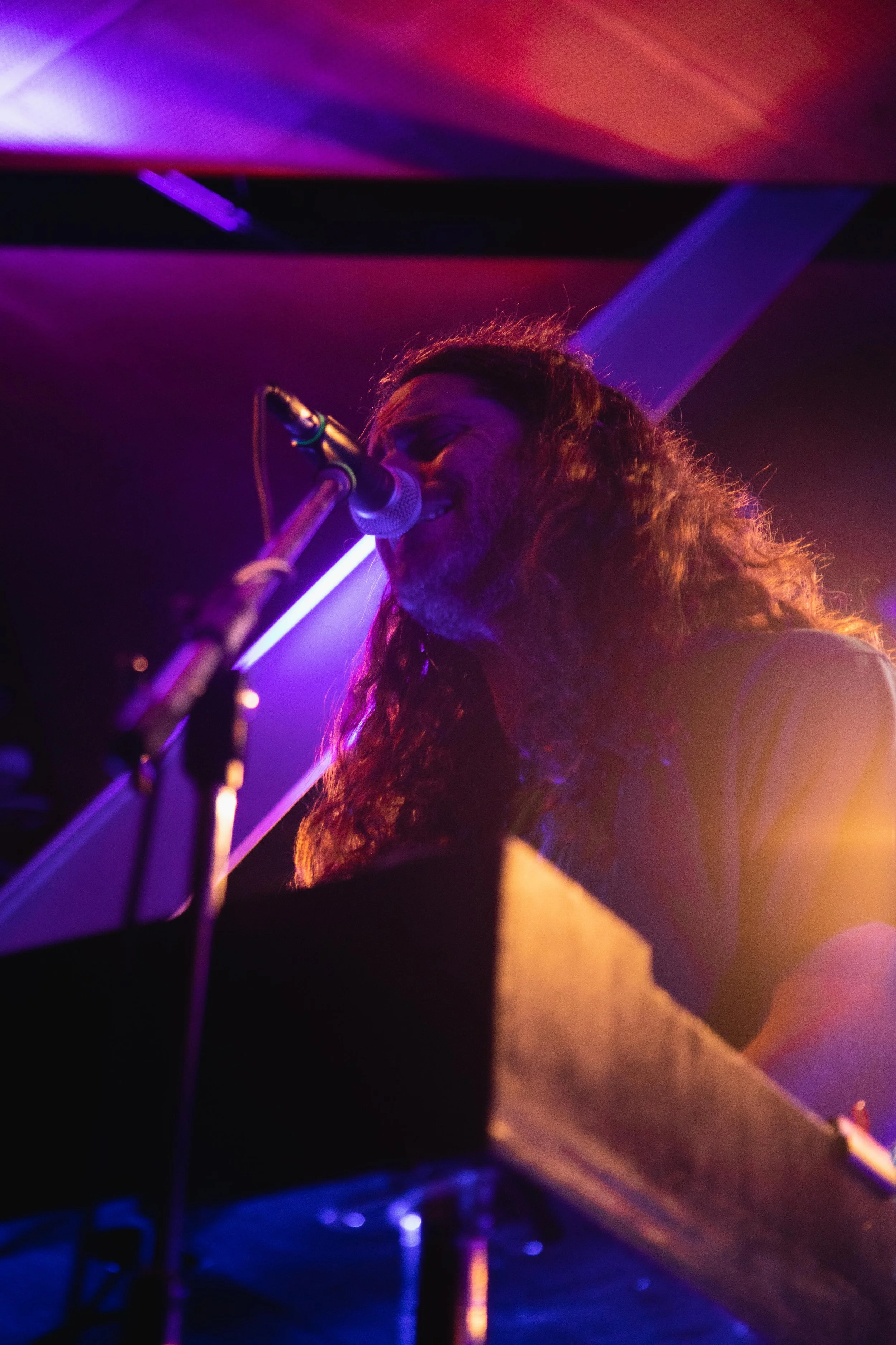 Holy Holy @UOWunibar-4.jpg