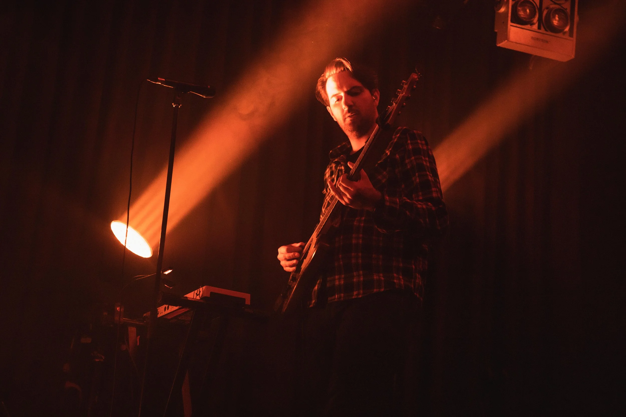 Holy Holy @UOWunibar-10.jpg
