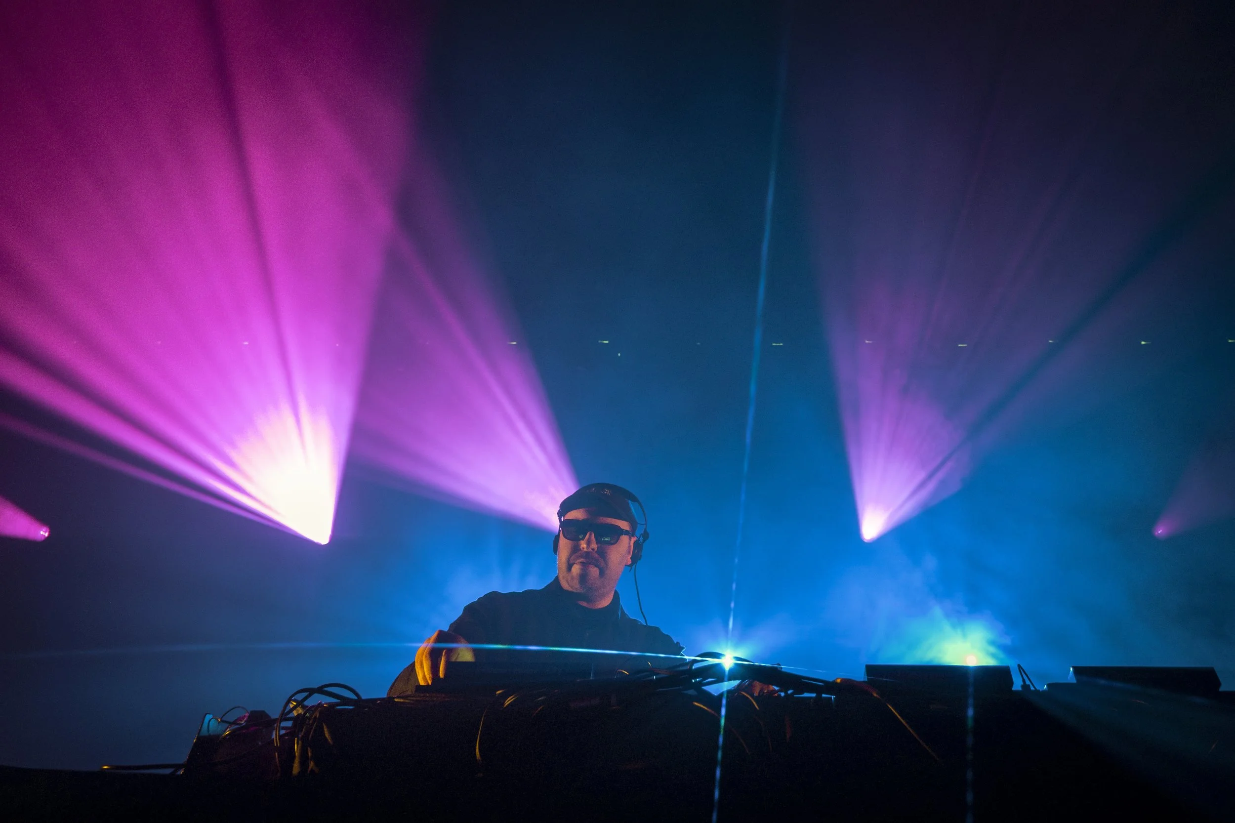 Mood Talk - FutureMag Music - mathew baldwin -2 (1).jpg