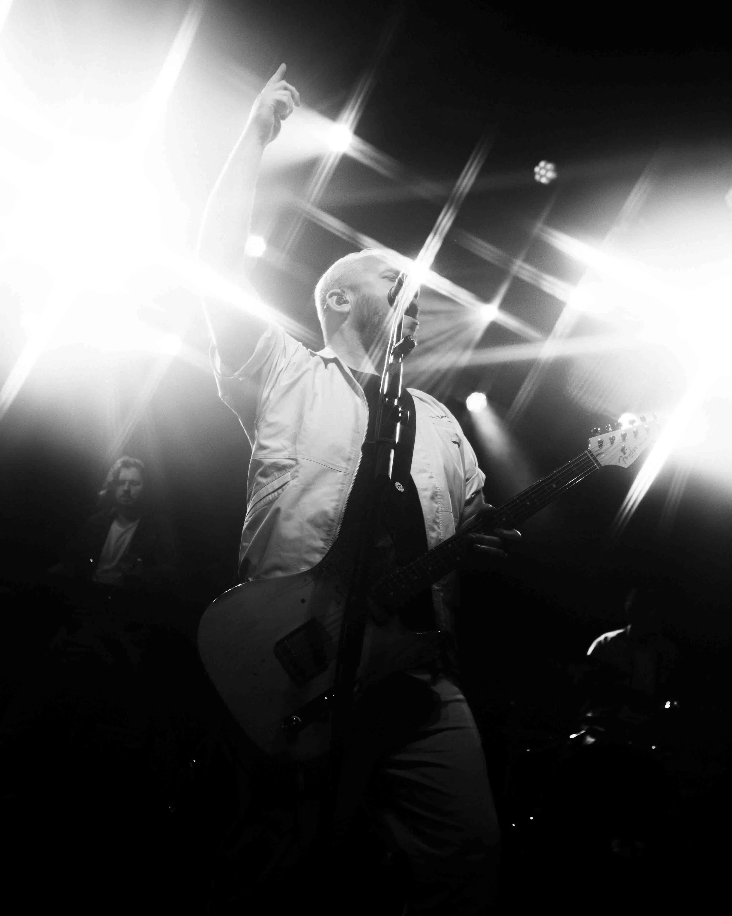 EVERYTHING EVERYTHING-1.jpg