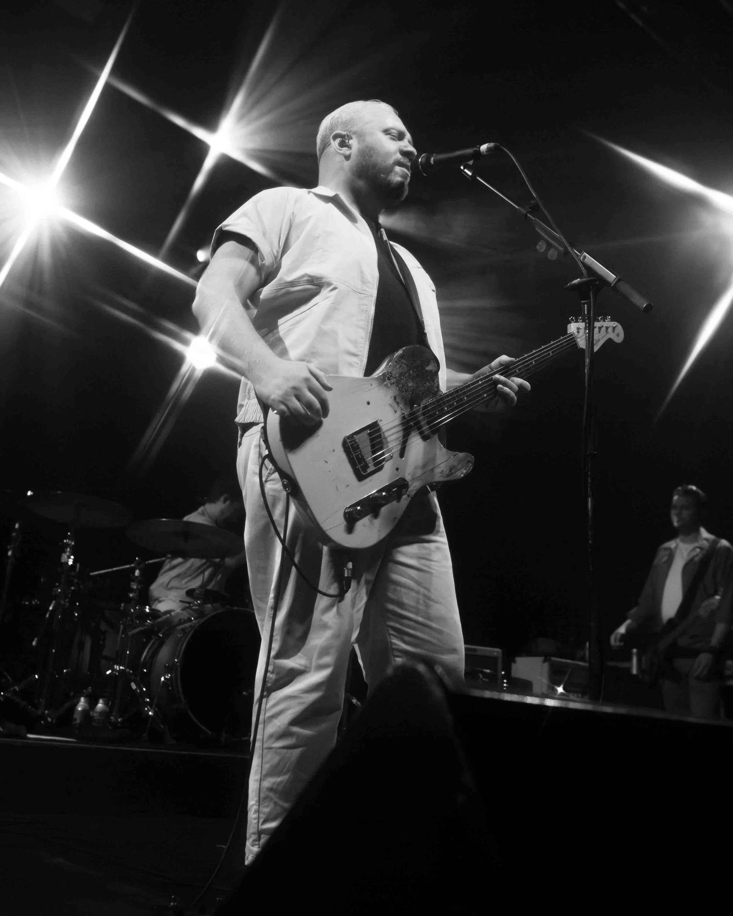 EVERYTHING EVERYTHING-3.jpg