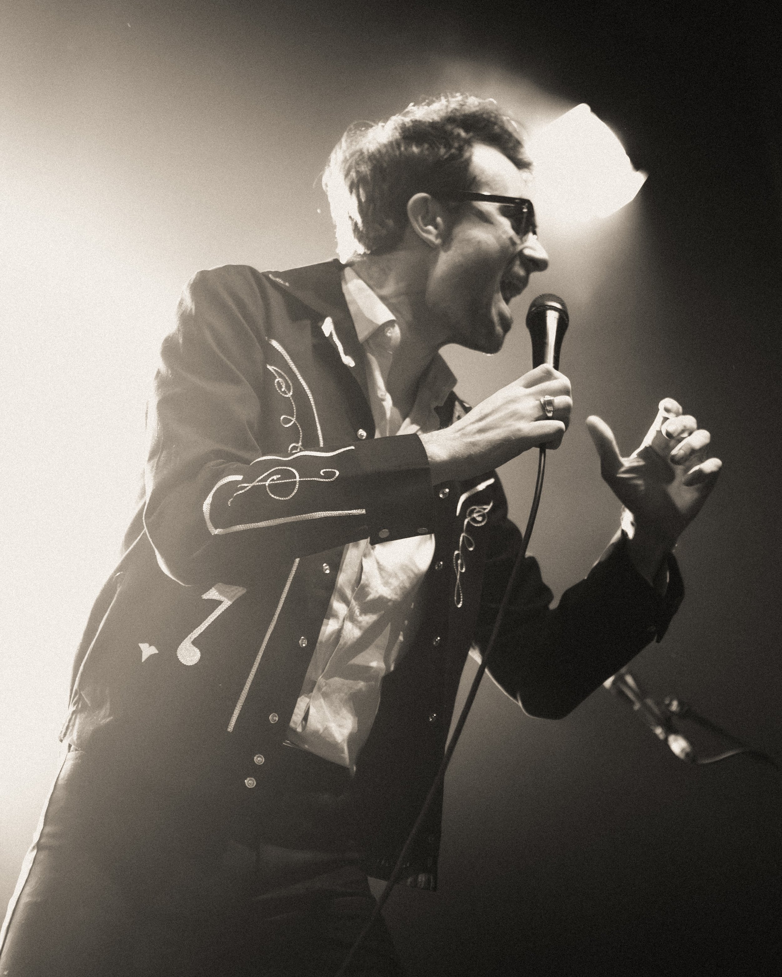 THE VACCINES-2.jpg