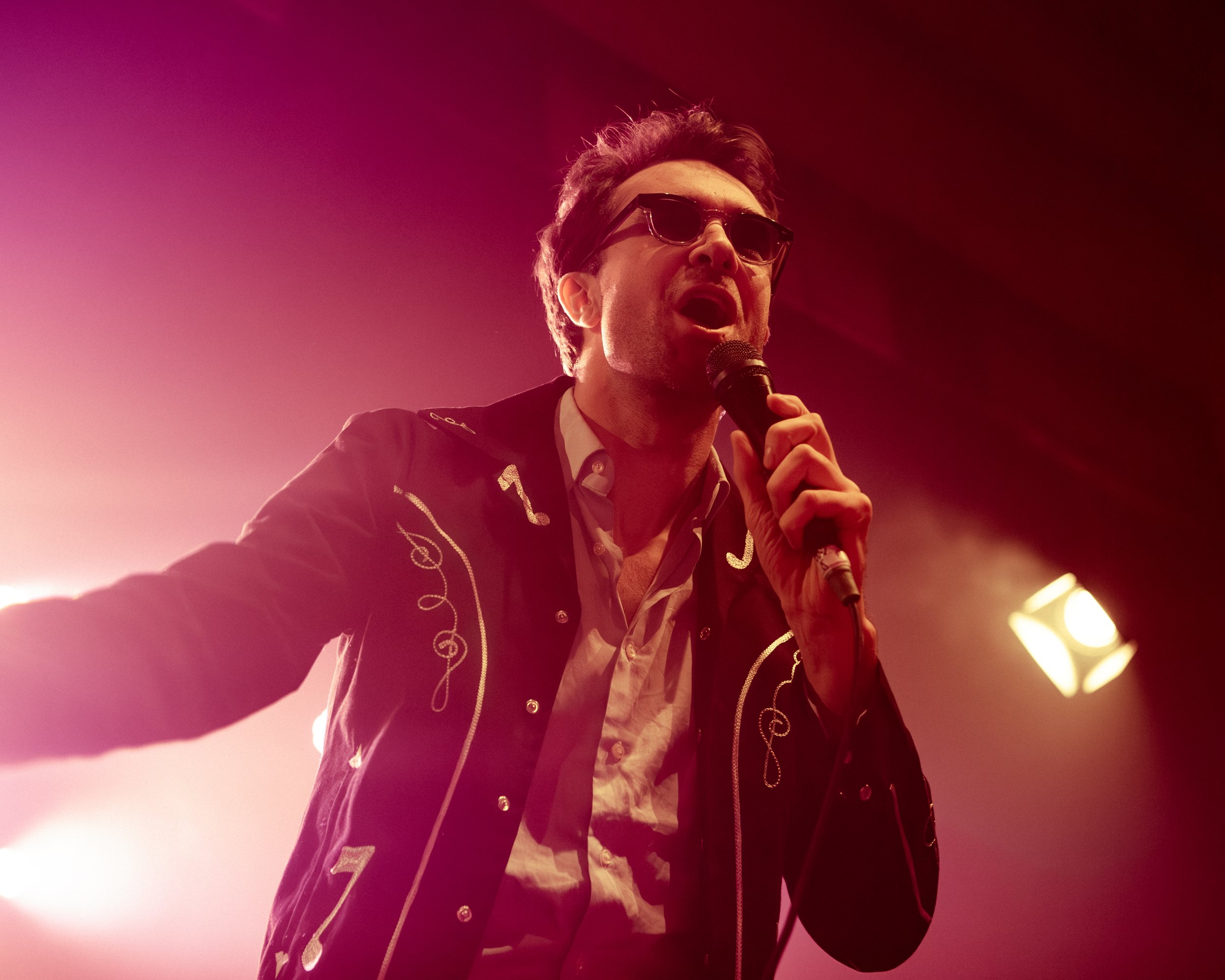 THE VACCINES-4.jpg