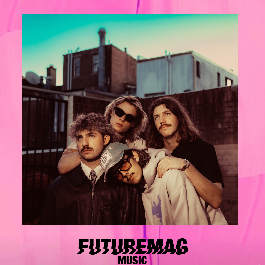 EXTENDED PLAYLIST 074: A MATURE DICE SOUND COMES TO LIGHT IN MIDNIGHT ZOO | ALBUM REVIEW