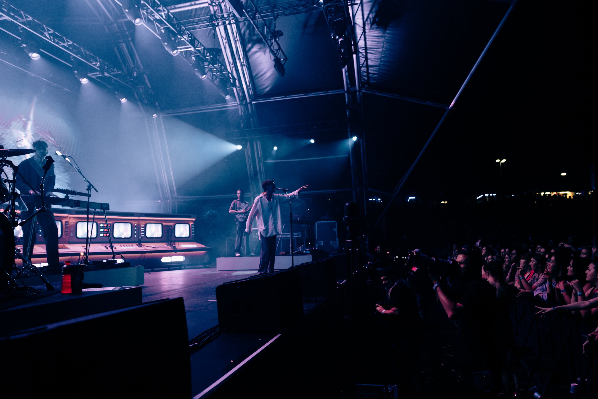 GlassAnimals_JennaElson_FMM_05.jpg