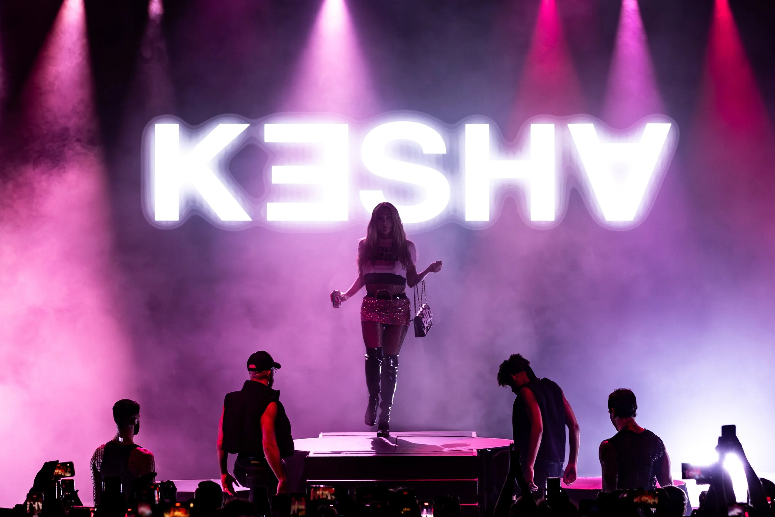 HOUSE_OF_KESHA-32 (1).jpg