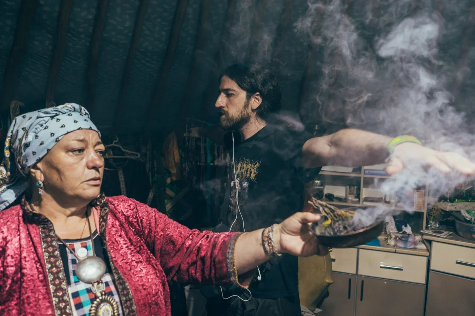 Emre smoked by juniper