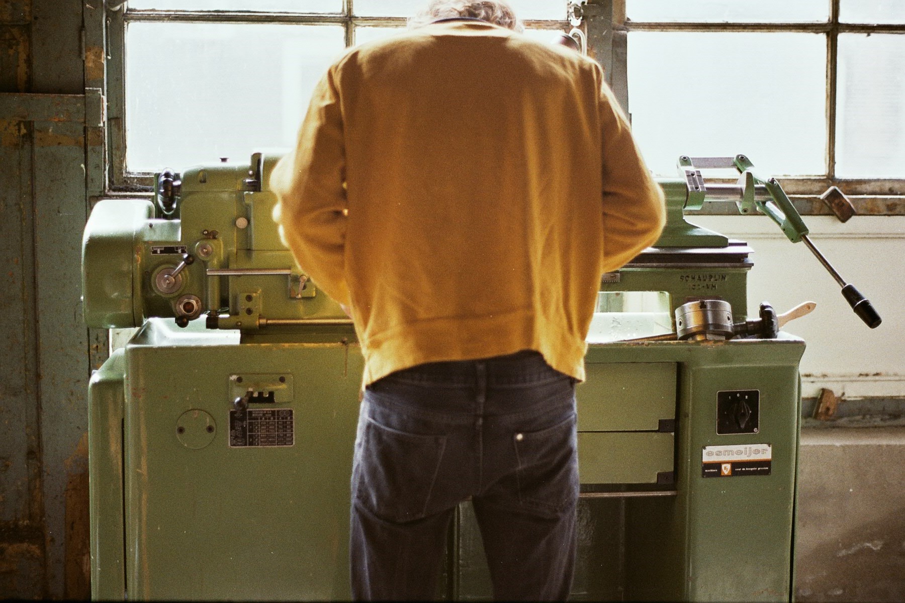 Laurens de Rijke at work behind his '64 Schaublin Lathe. 