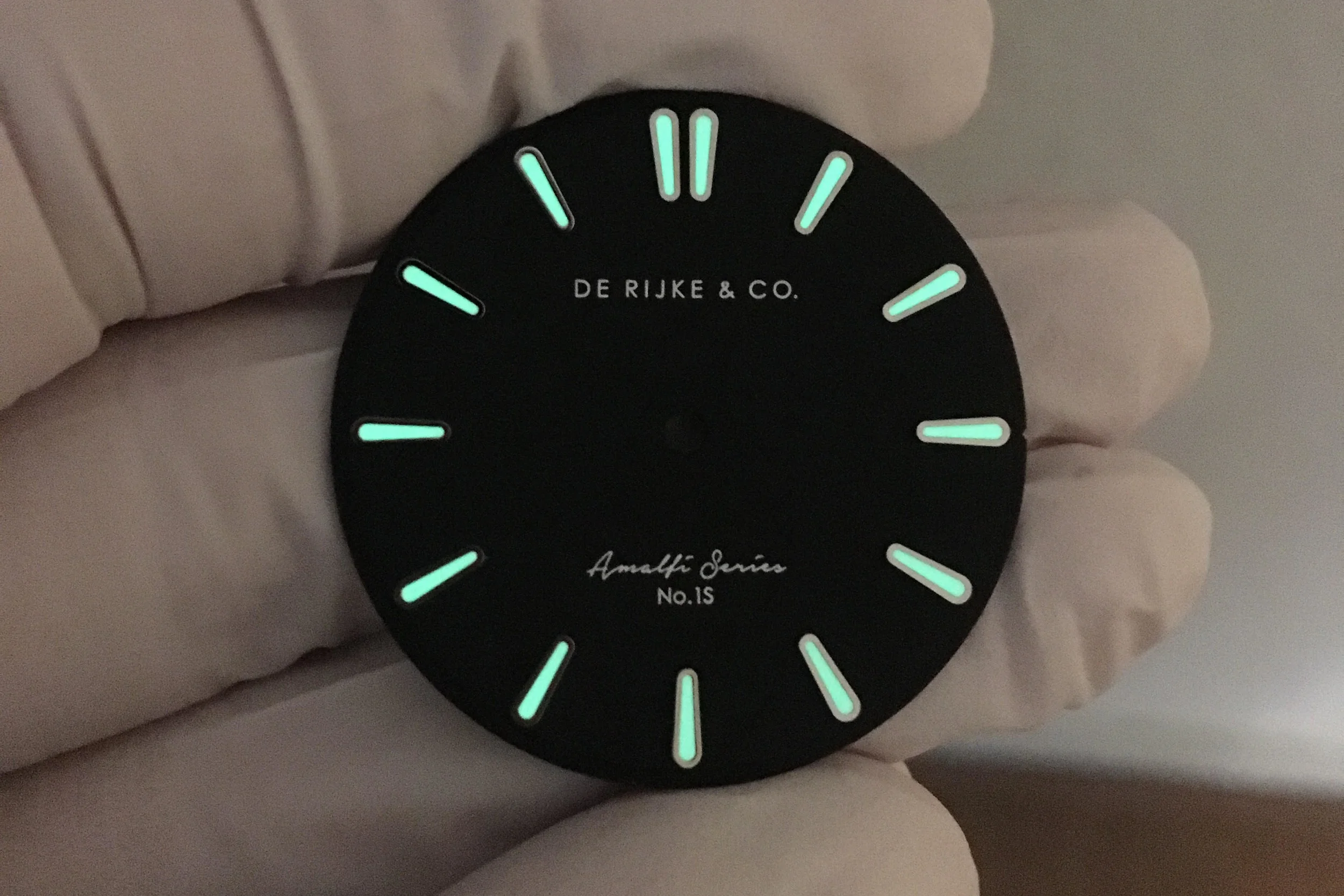An Amalfi Series dial with C1 Super Luminova for the Peking to Paris rally 2019.