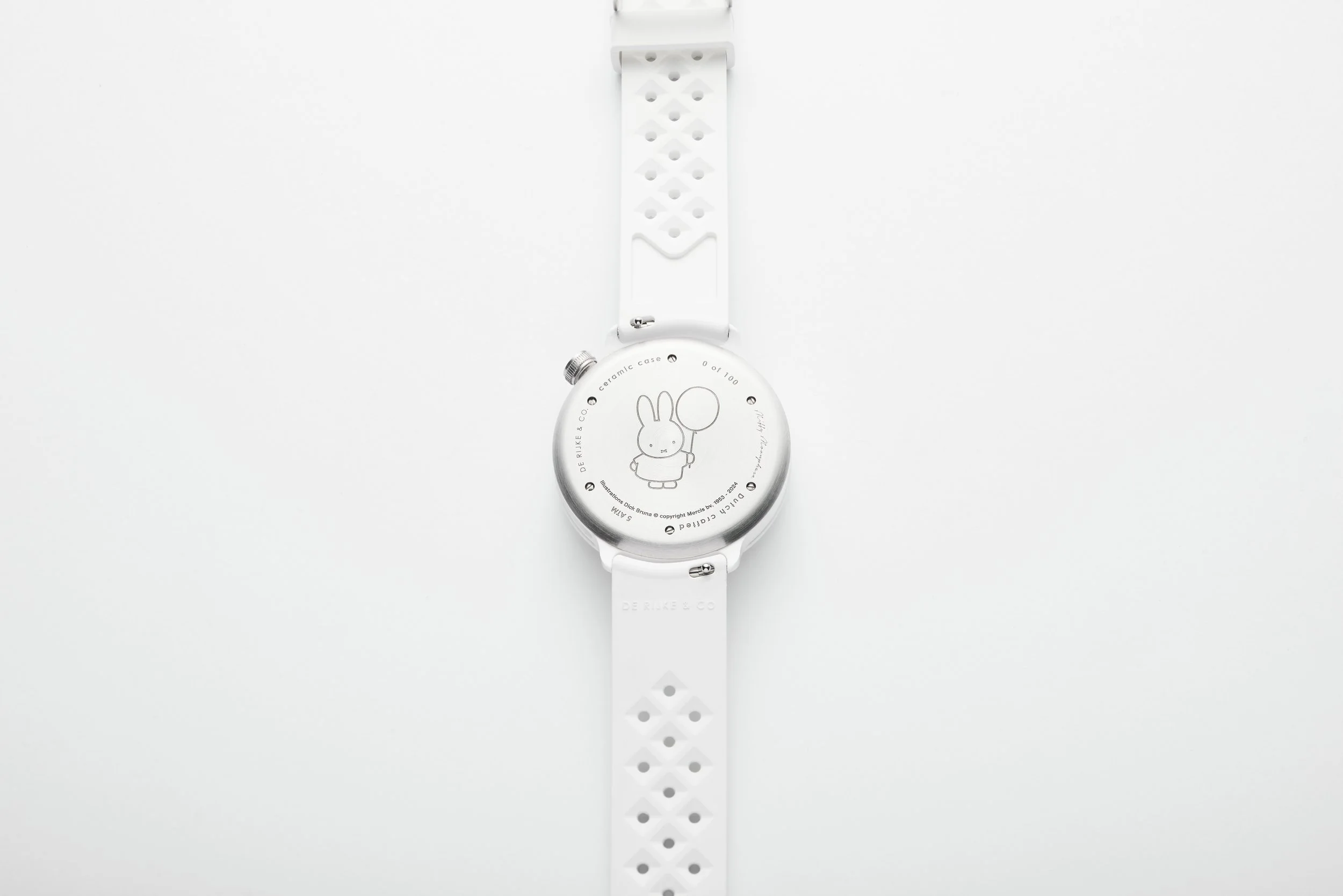 Derijke-5211LR.jpg