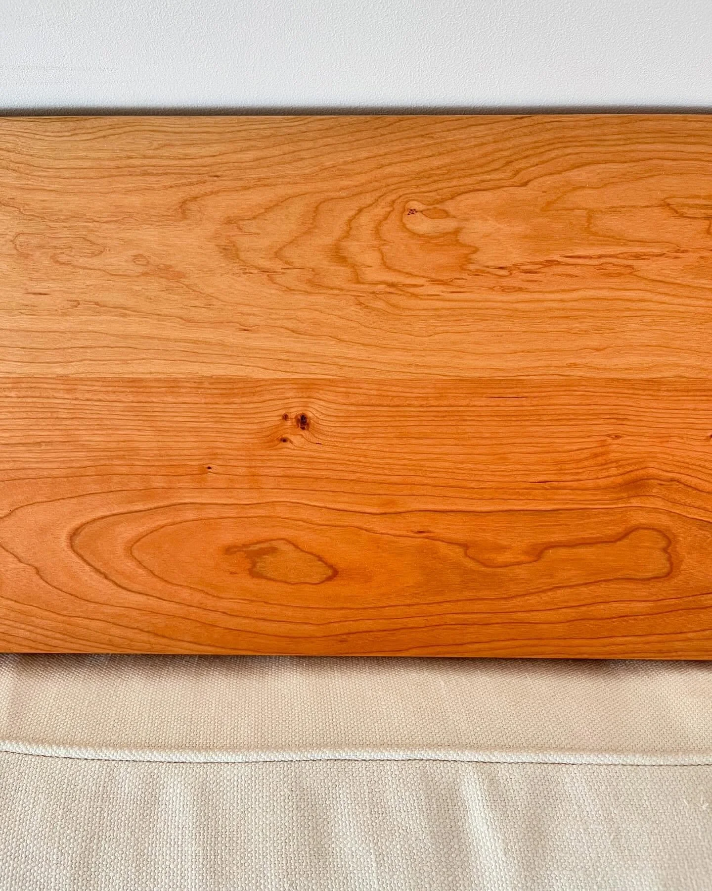 Cherry daybed-sofa delivered to Love Walk today 🍒