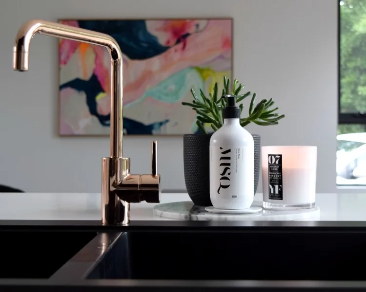 Sink.jpg