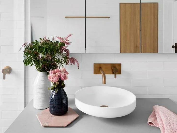 Как заставить маленькую ванную выглядеть больше? ч.4