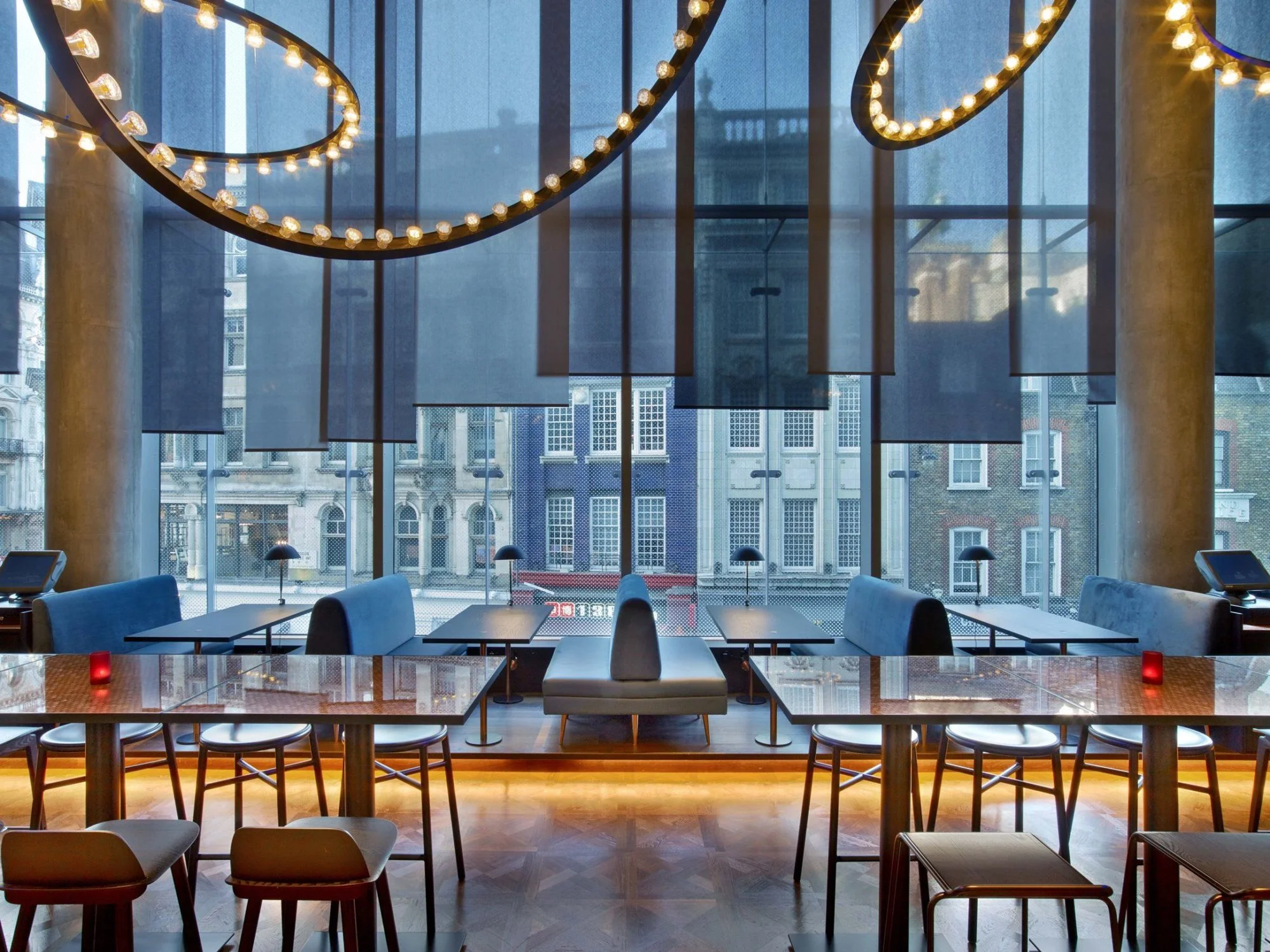 W-London-Lounge-1-e1511524860869.jpg