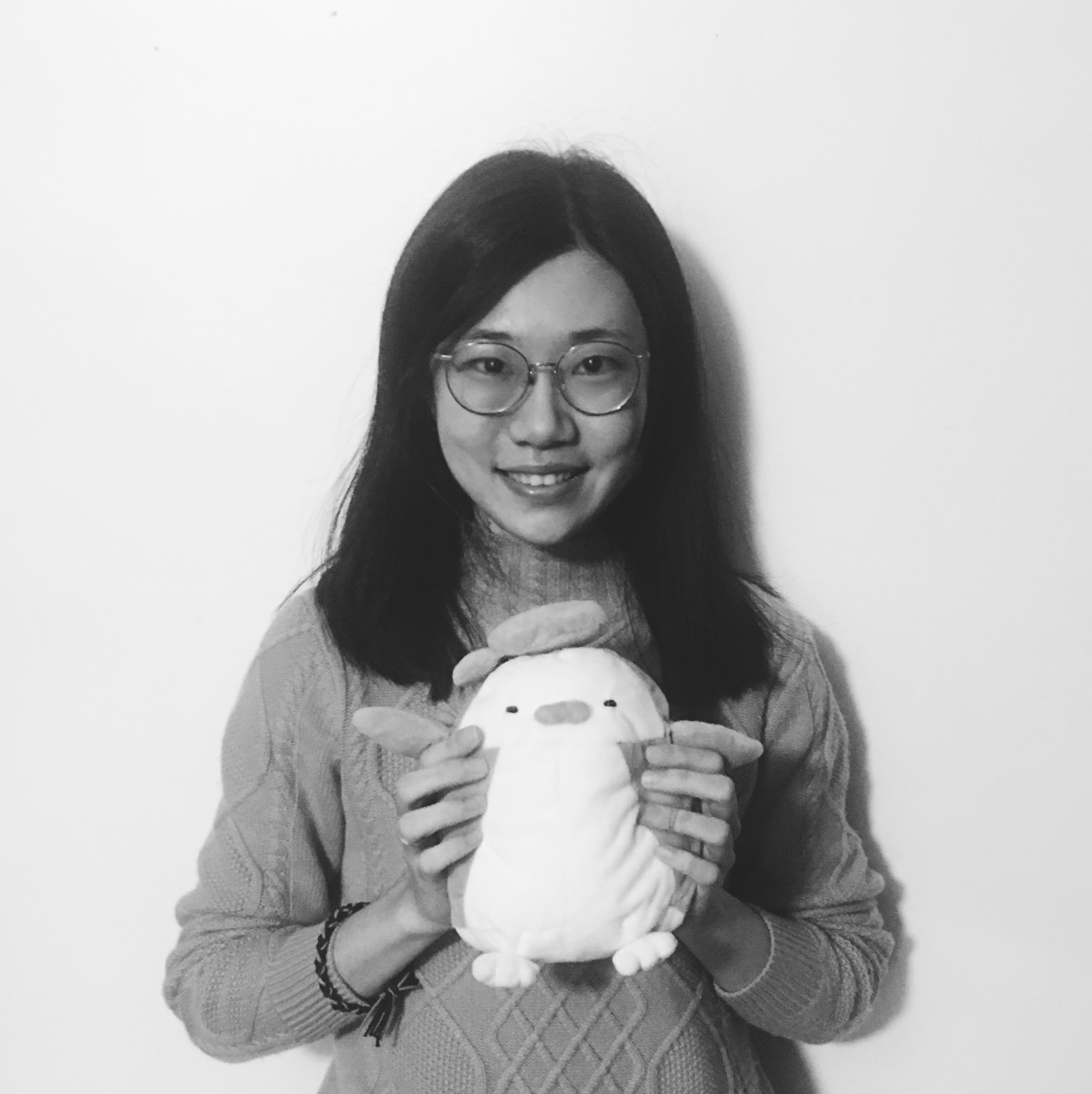 Jiaqi Liu Jiaqi comes from a visual and communication design and comic drawing background. She believes that toys can be people’s best friends and they can be everything in our life. Her goal is to make toy designs for both kids and adults in a creative, positive and eco friendly way. On the other hand, Jiaqi loves marine animals a lot. Thus, she keeps studying and creating daily comics with different types of design works for marine creatures. http://bin827.lofter.com jliu05@risd.edu