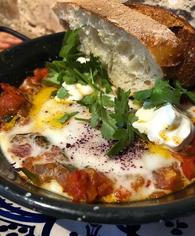 It's back! Service en salle et full carte brunch tout le week-end !

#shak #shakshuka #leretour #backwithavengence #finally #sogood #brunchtime #weekend #canalstmartin