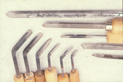 Fig. 17. David Ellsworth, United States. Bent shaft tools. Photo: David Ellsworth 