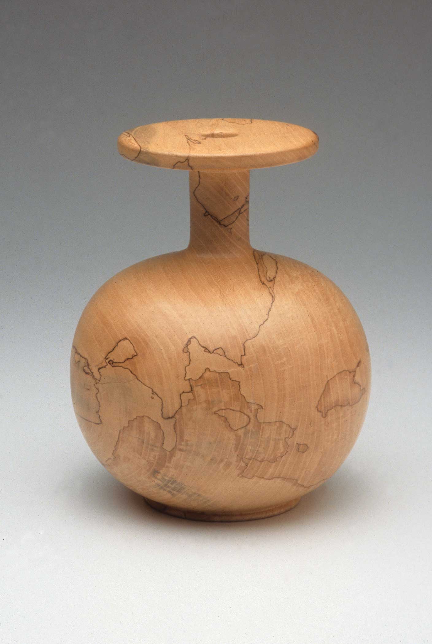 Fig. 20. Melvin Lindquist, United States. Spalted Elm Vase, hollow, 1980– 01. Spalted elm. 8 x 6 ½ in. dia. Donated by Albert and Tina LeCoff. The Center for Art in Wood’s Museum Collection. OBJ 19. Photo: John Carlano