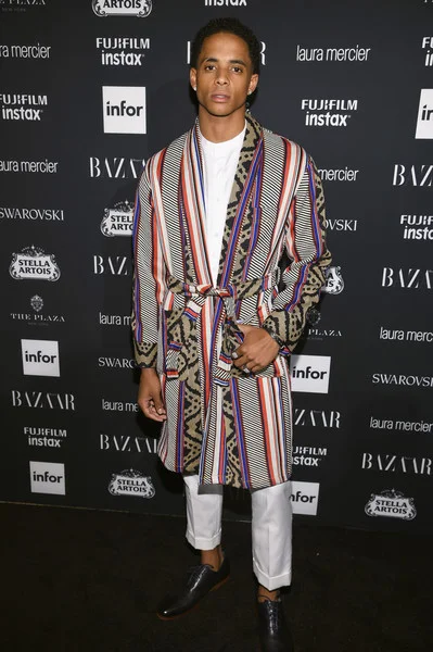 Cordell+Broadus+Harper+BAZAAR+Celebrates+ICONS+pYdUo6s4bxjl.jpg