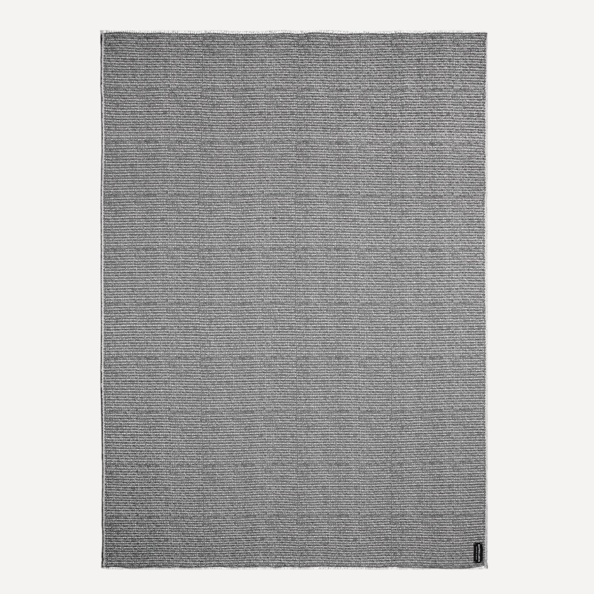 BeatriceLarkin_Type_throw_3.JPG