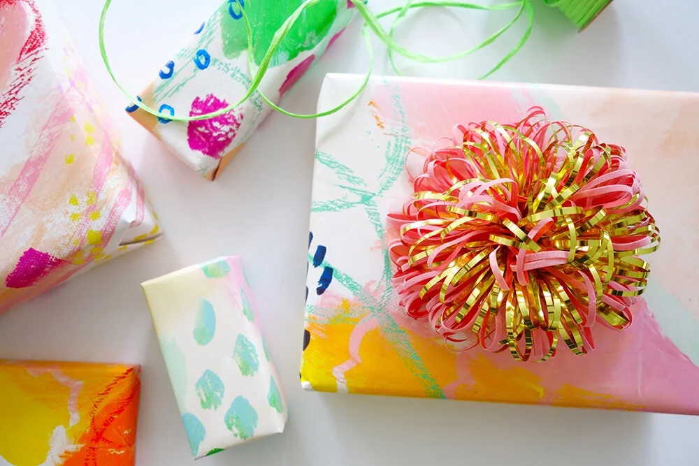 Abstract_PastelFever_GiftWrap_JenniferMcCully_1.jpg