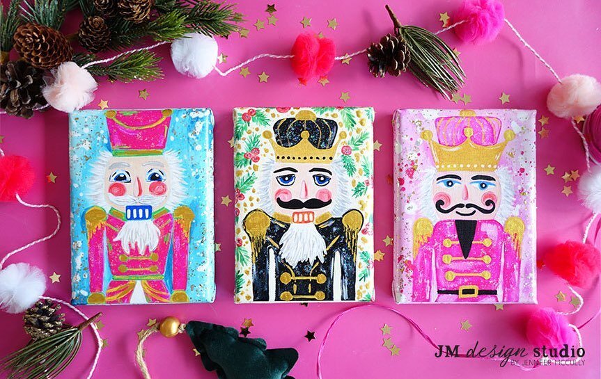 The 2023 Nutcrackers have arrived! Meet &ldquo;Candyland Crush&rdquo;, &ldquo;Tea, Darling?&rdquo; and &ldquo;Barbie&rsquo;s Nutcracker&rdquo;. Pinks, sugared holly berries and lots of glitter! 🎄🩰🍭🎁✨
.
.
.
.
.
.
.
.
.
.
#nutcracker #barbie #barbi