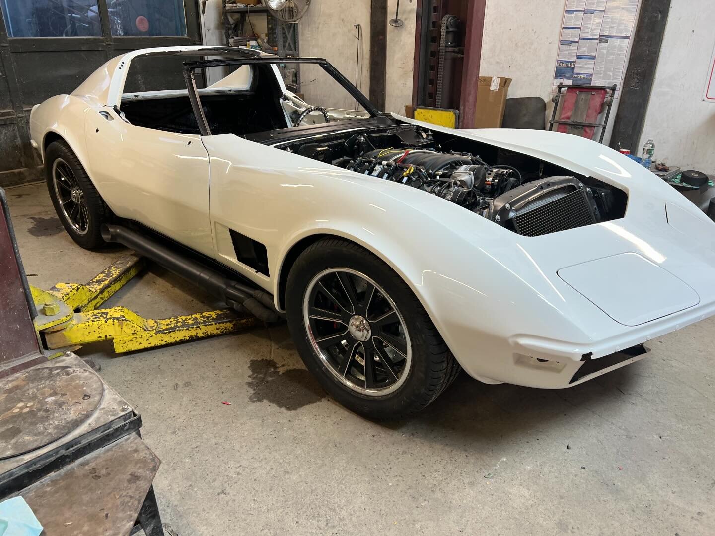 1972 Corvette Restomod RT rocker panel in place. The rear removable window frame painted black with mat clear matching all trim on car.#longvalleyautobody #1972corvette
