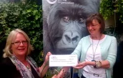 Susan McCraith MW presenting a cheque to the Gorilla Oragnization’s Jillian Miller