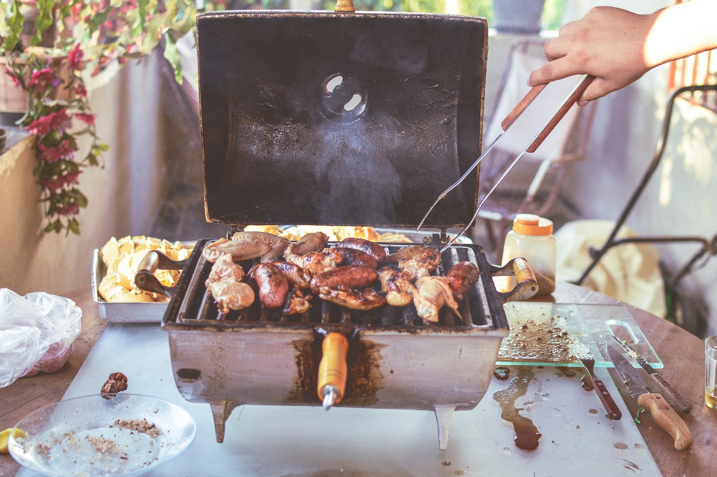 barbecue-barbecue-sauce-bbq-63746.jpg