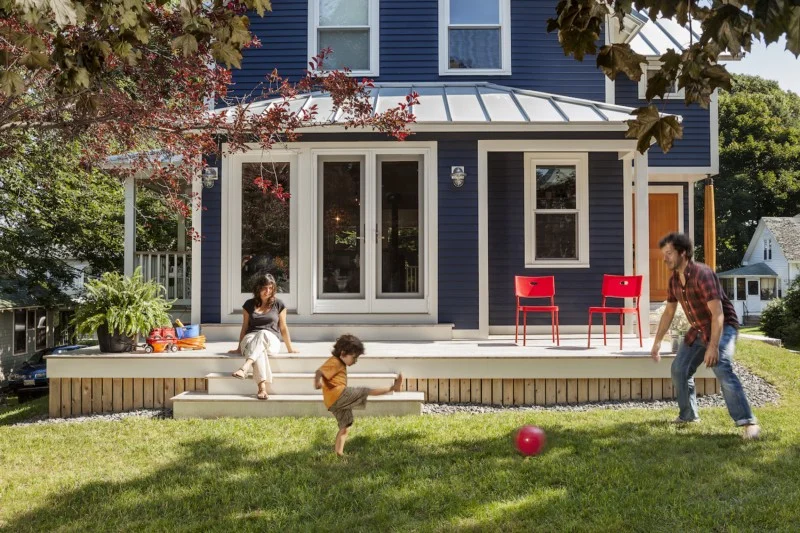 Entry front. South Portland, Maine. Architecture by Caleb Johnson Studio. Photography by Trent Bell. From the book Your Creative Haven by Donald M. Rattner (Skyhorse Publishing, 2019).