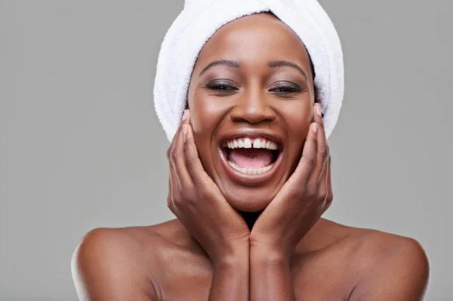 The Gloss: 6 Expert-Approved Products for Ridiculously Glowy Skin