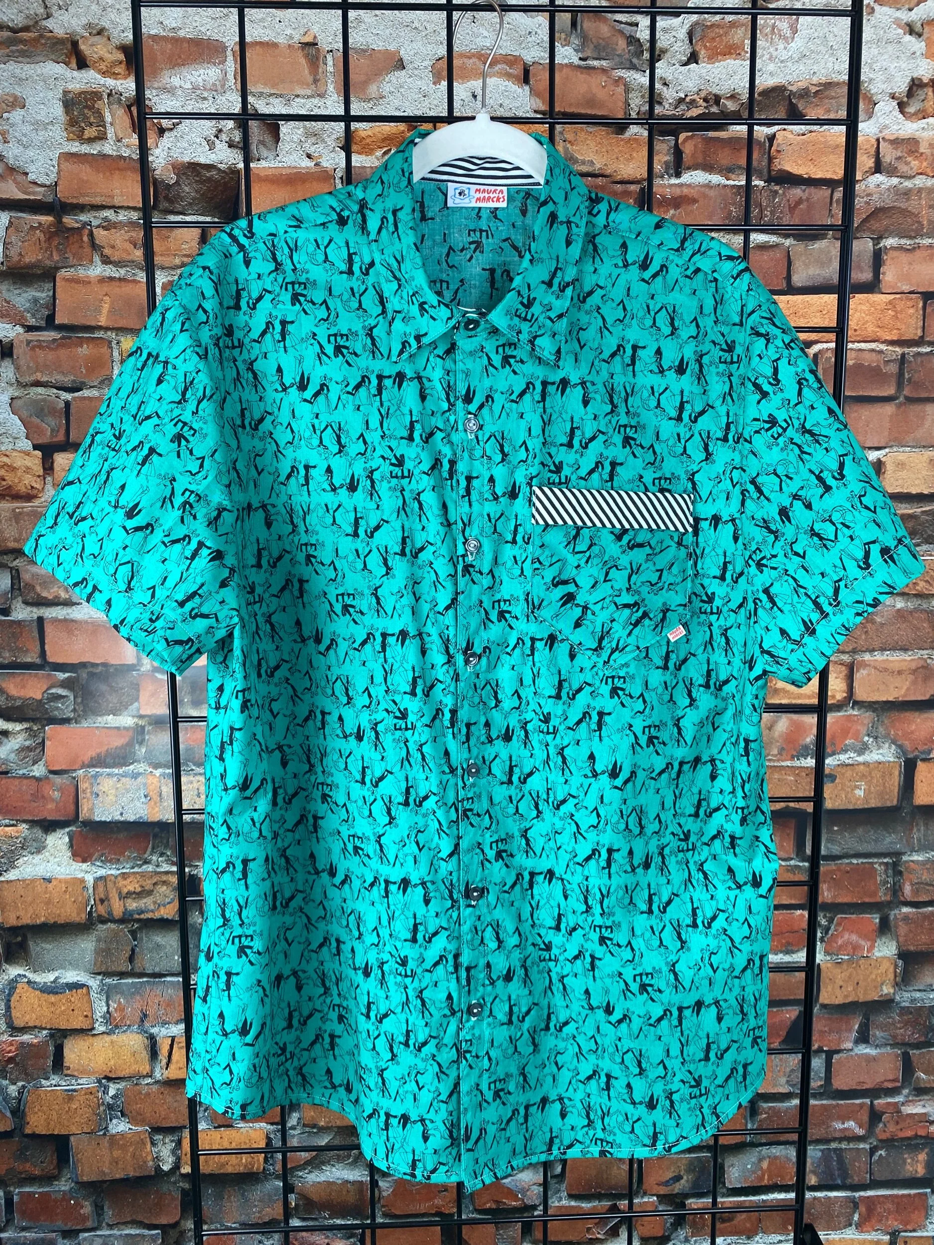 2B6F5704-516E-42C0-9ECF-05EE7B586001