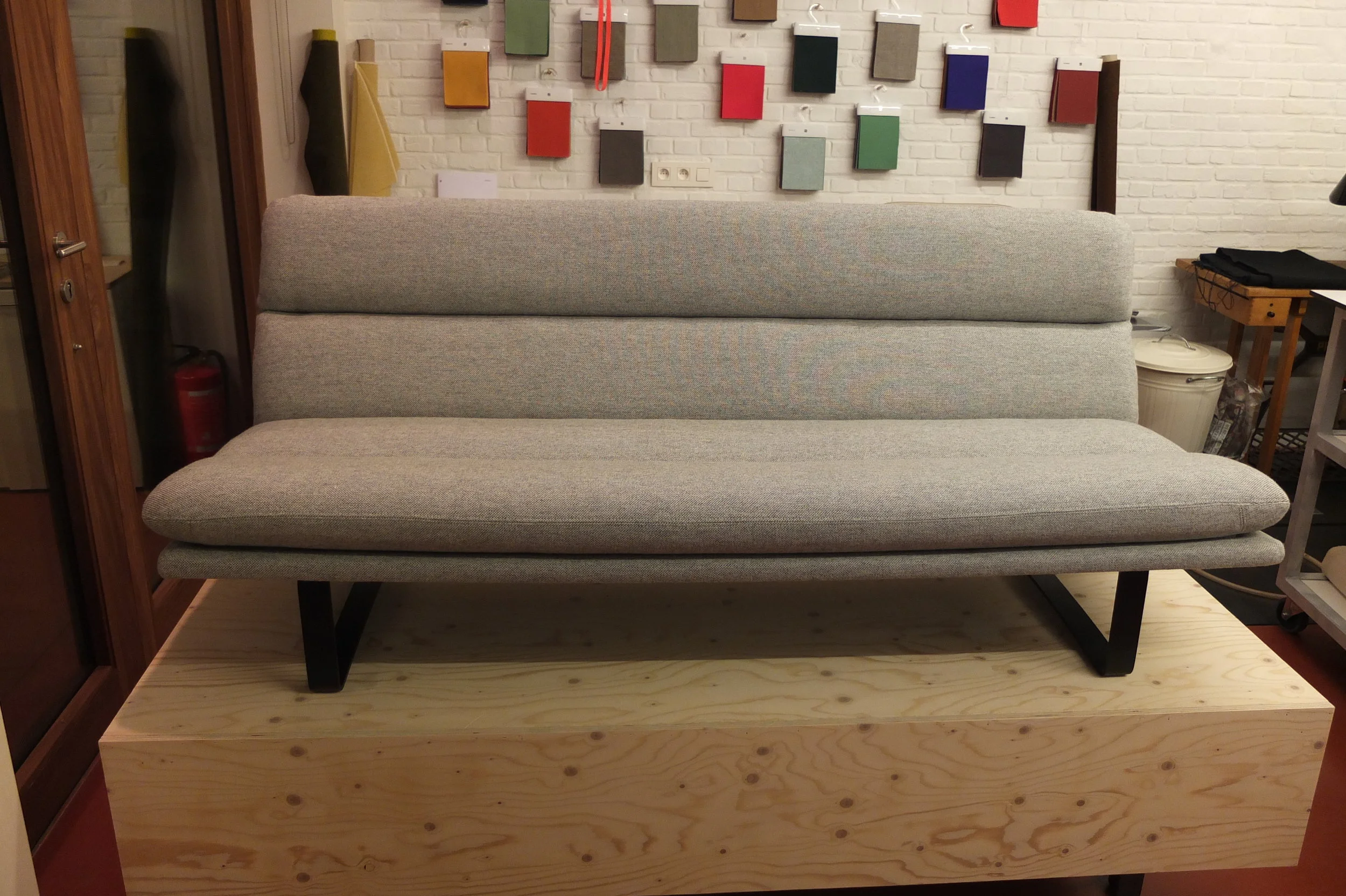   C 683 sofa van Kho Liang voor Artifort   Stof : Hallingdal 65 van  Kvadrat  