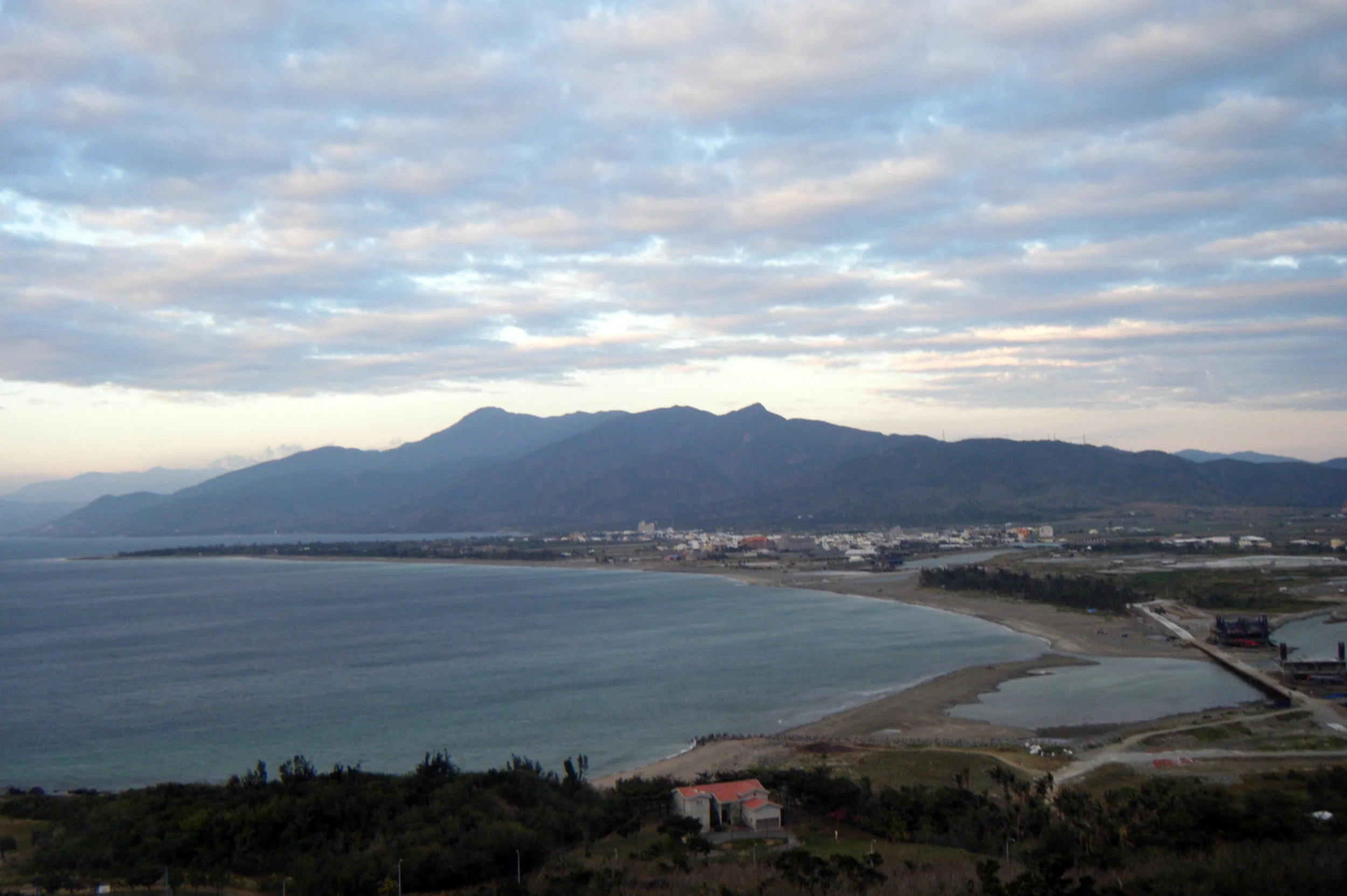 1-31-13 view from Gueishan.jpg