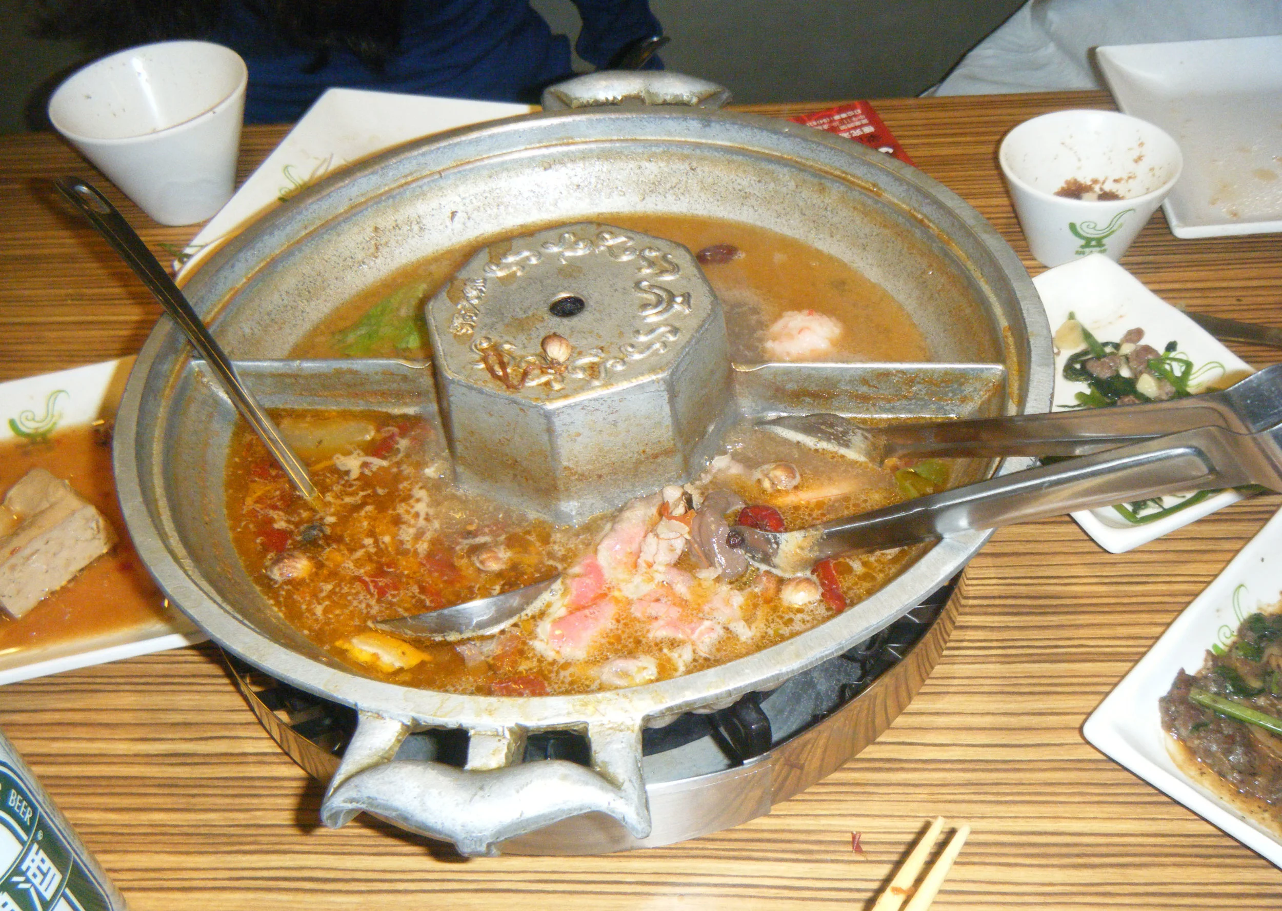 Guo Da Yue Mongolian hotpot.jpg