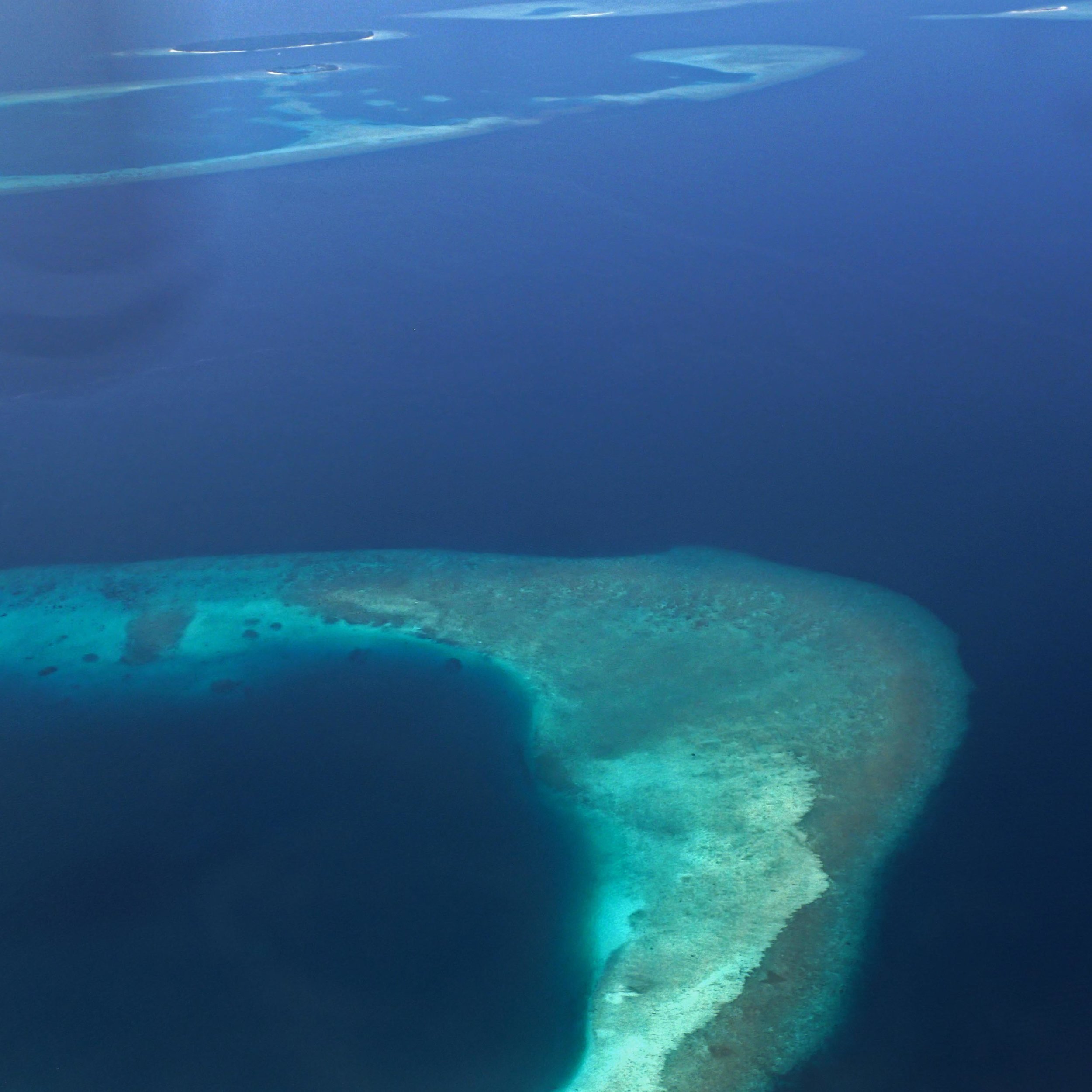 atolls from the air.jpg