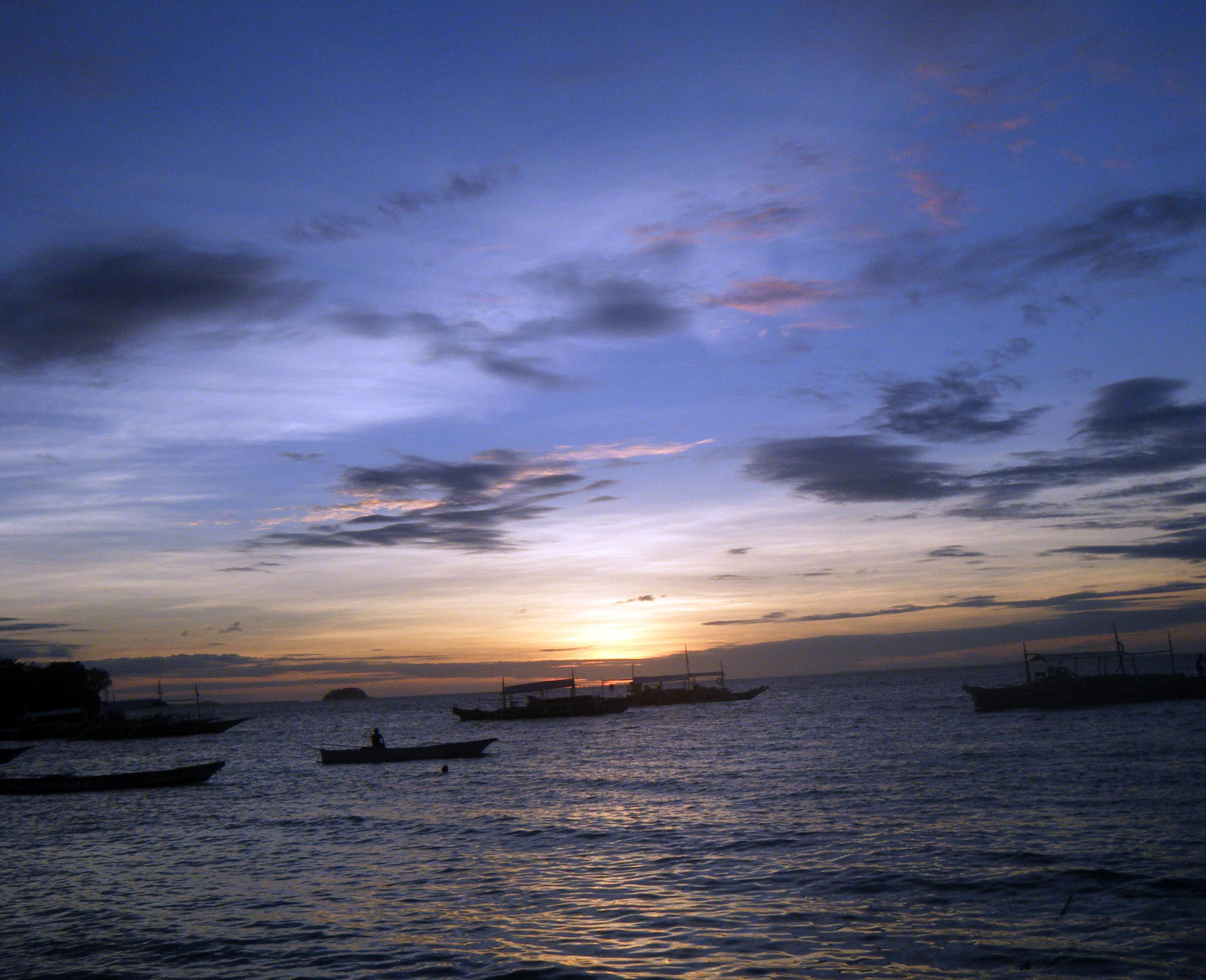 sunset from Malapascua.jpg