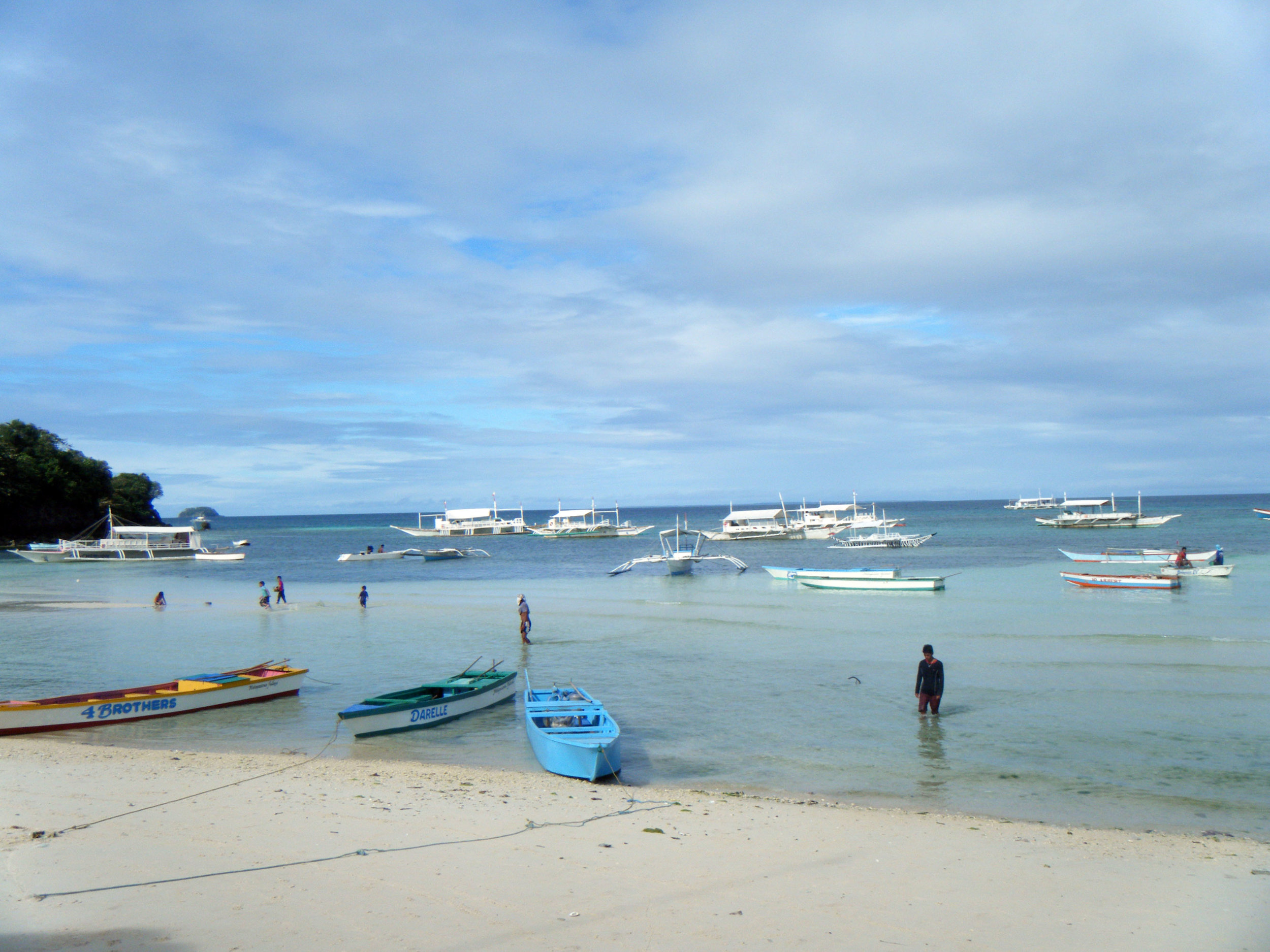 Poblacion Beach.jpg