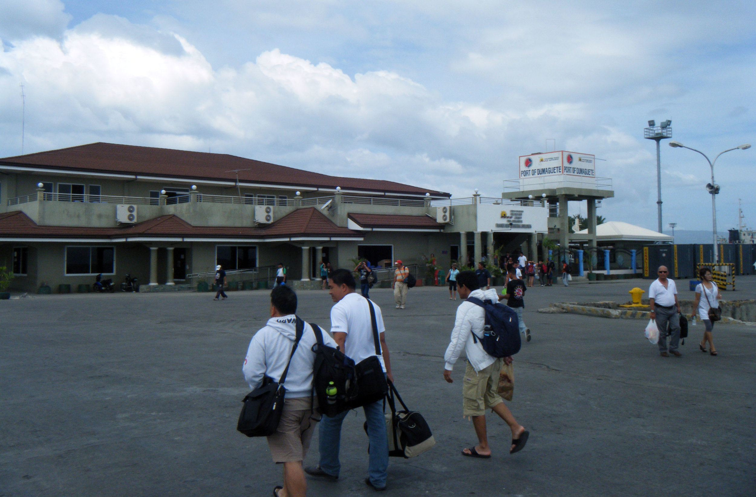 arriving in Dumaguete.jpg