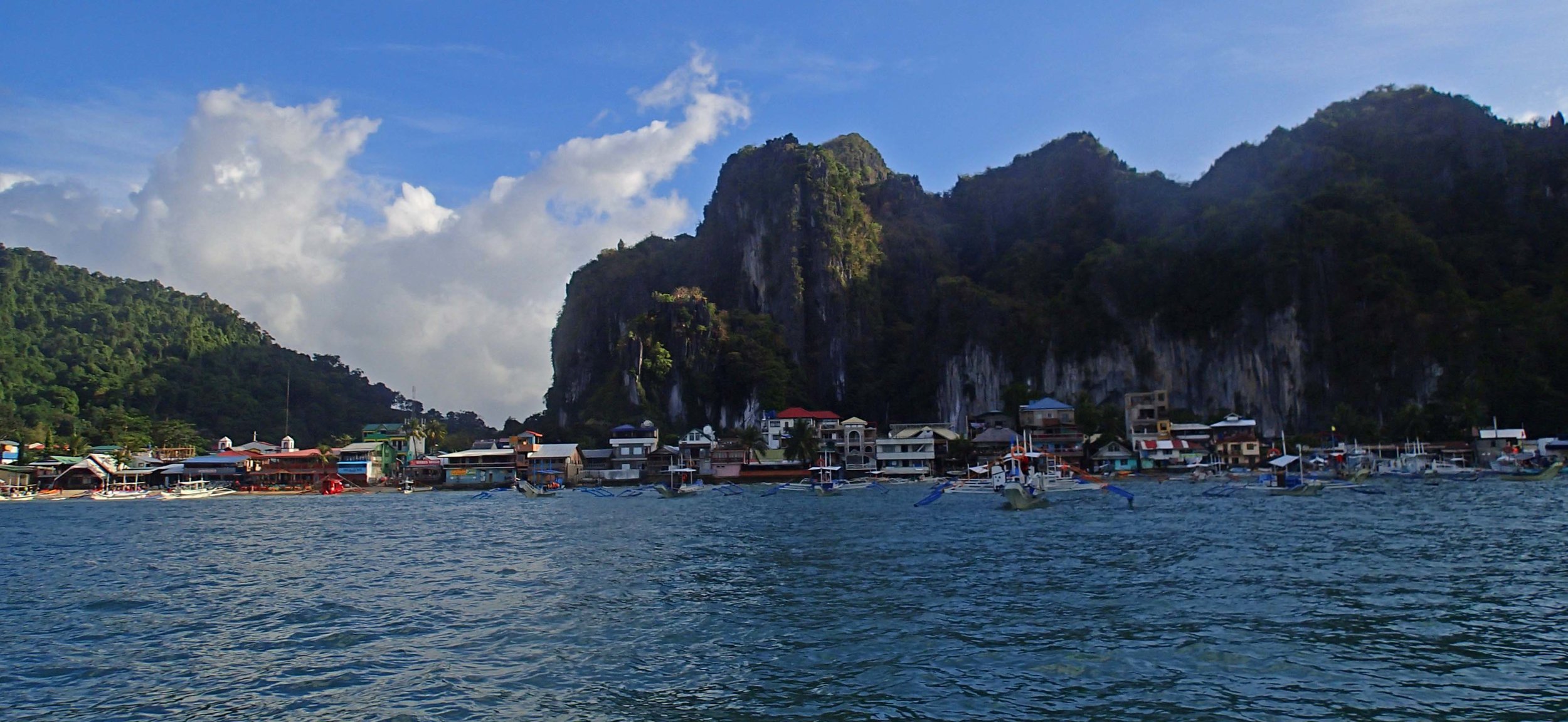 good shot of El Nido.jpg