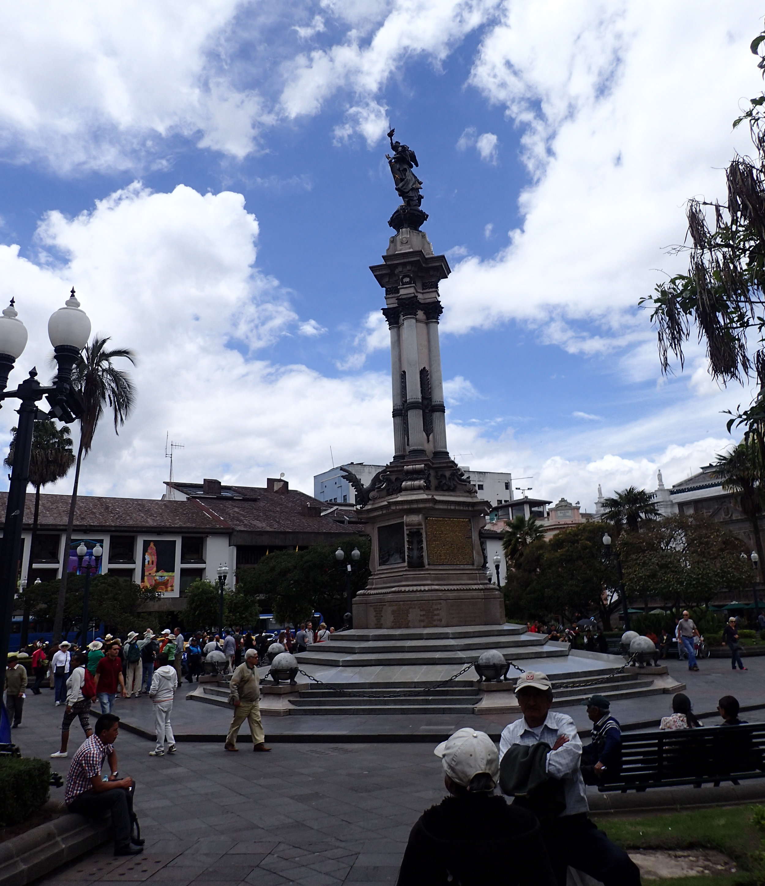 Plaza Grande.jpg
