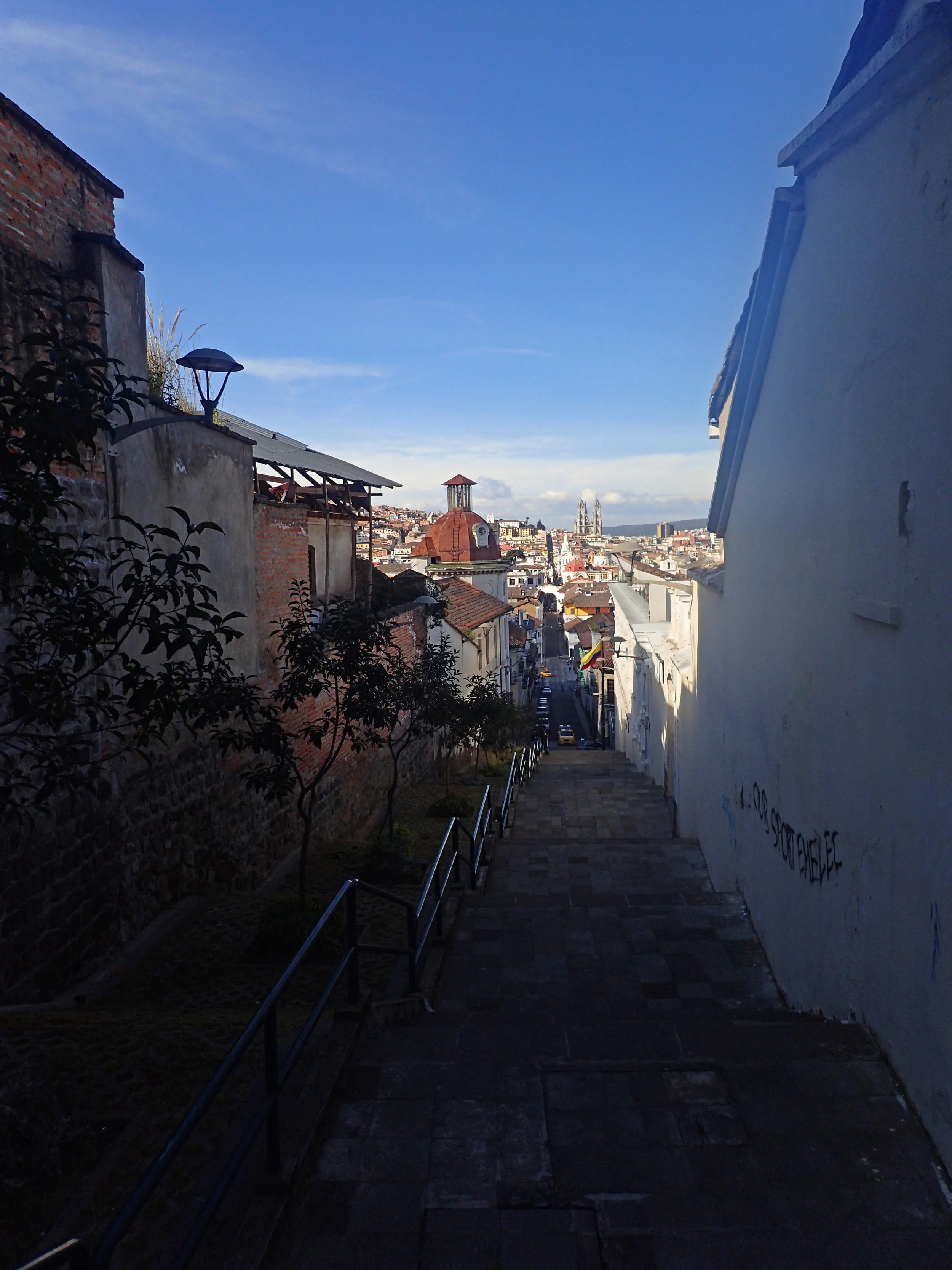 up to the Panecillo.jpg