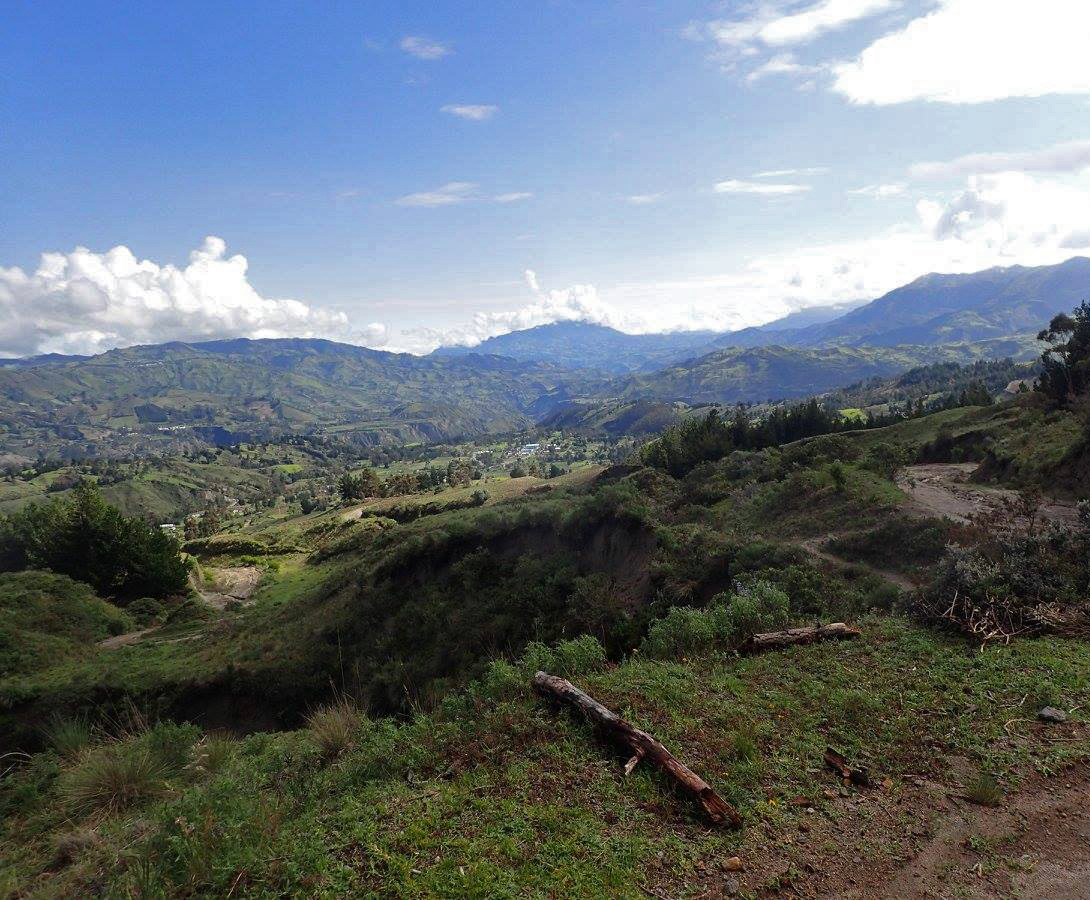 Quilotoa Loop views.jpg