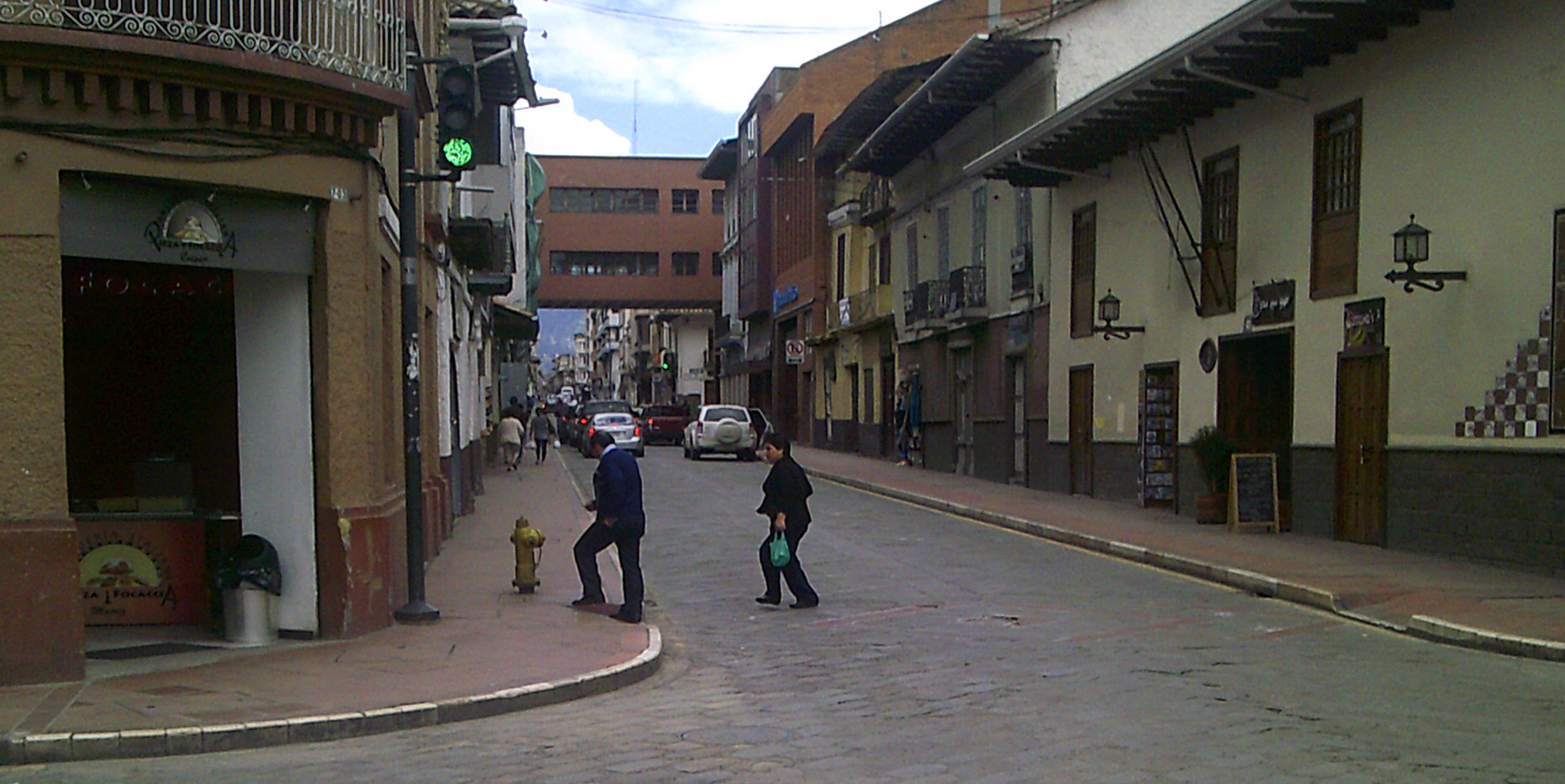 Cuenca's colonial district 2017.jpg
