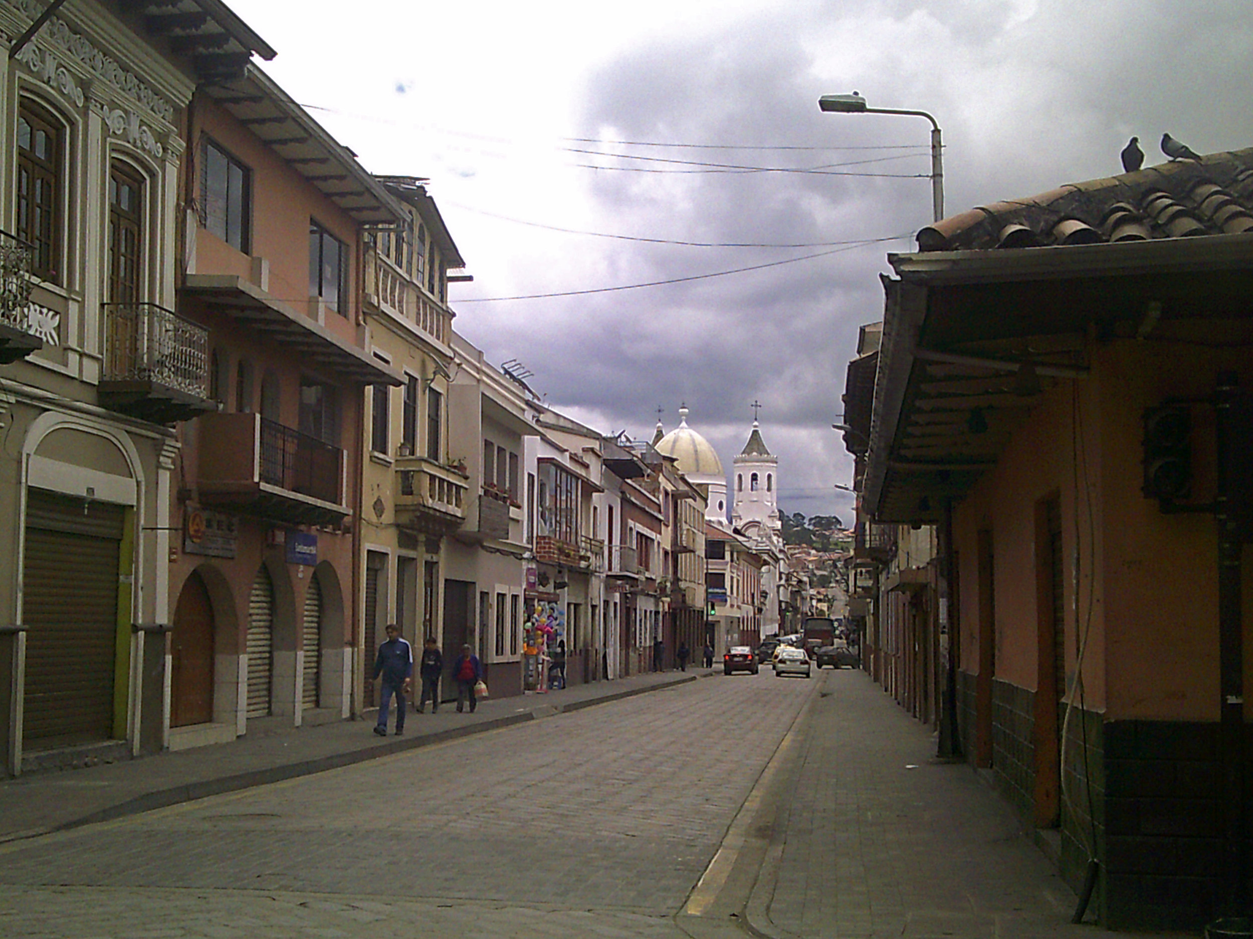 mean streets of Cuenca Ecuador.jpg