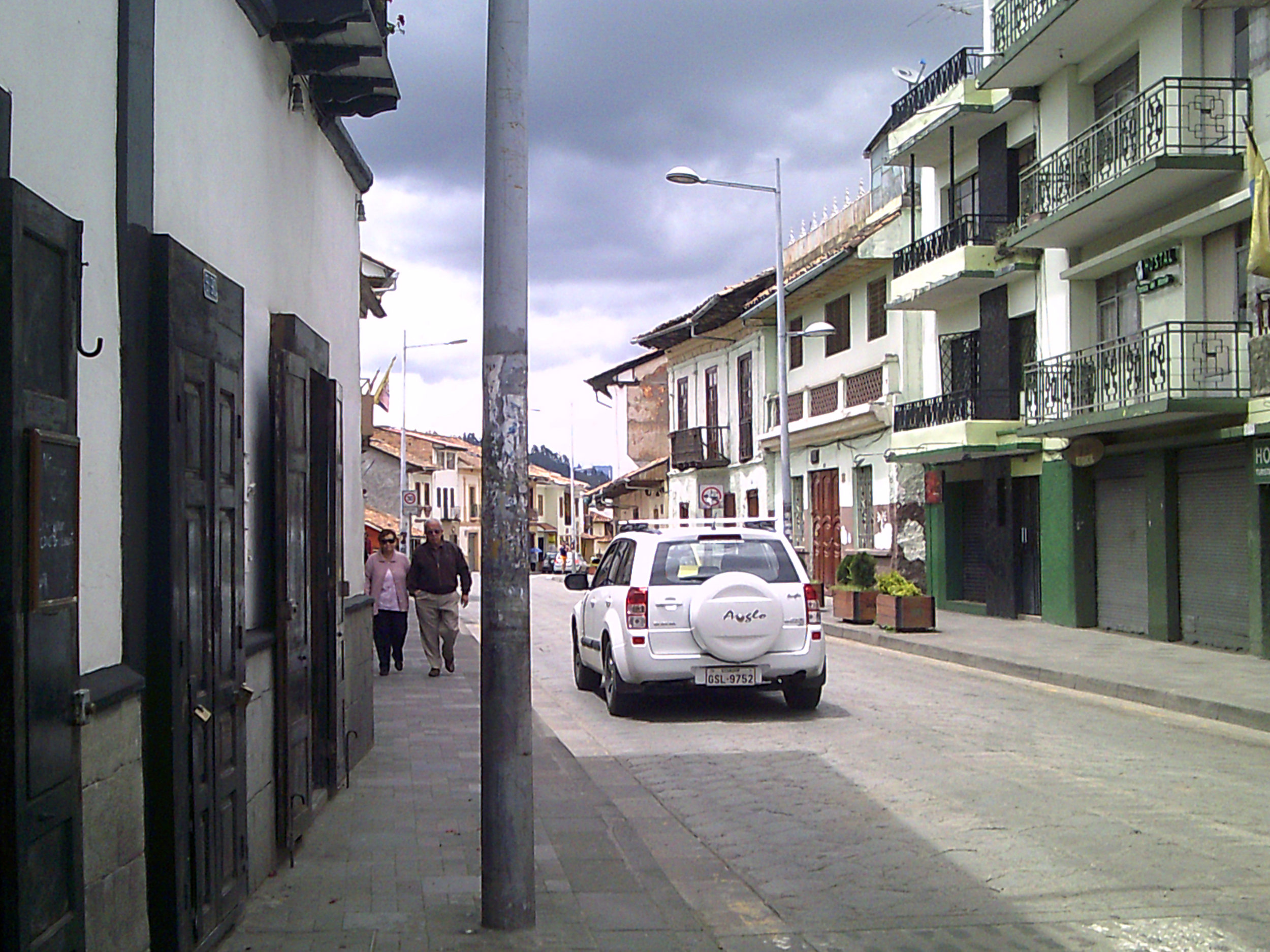 mean streets of Cuenca.jpg