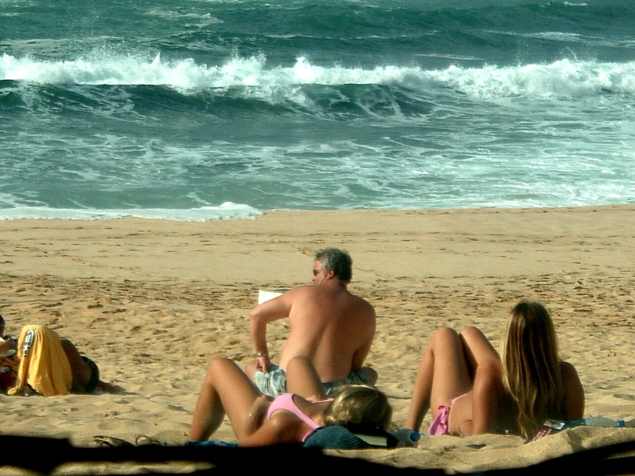 hotty at sunset beach.JPG